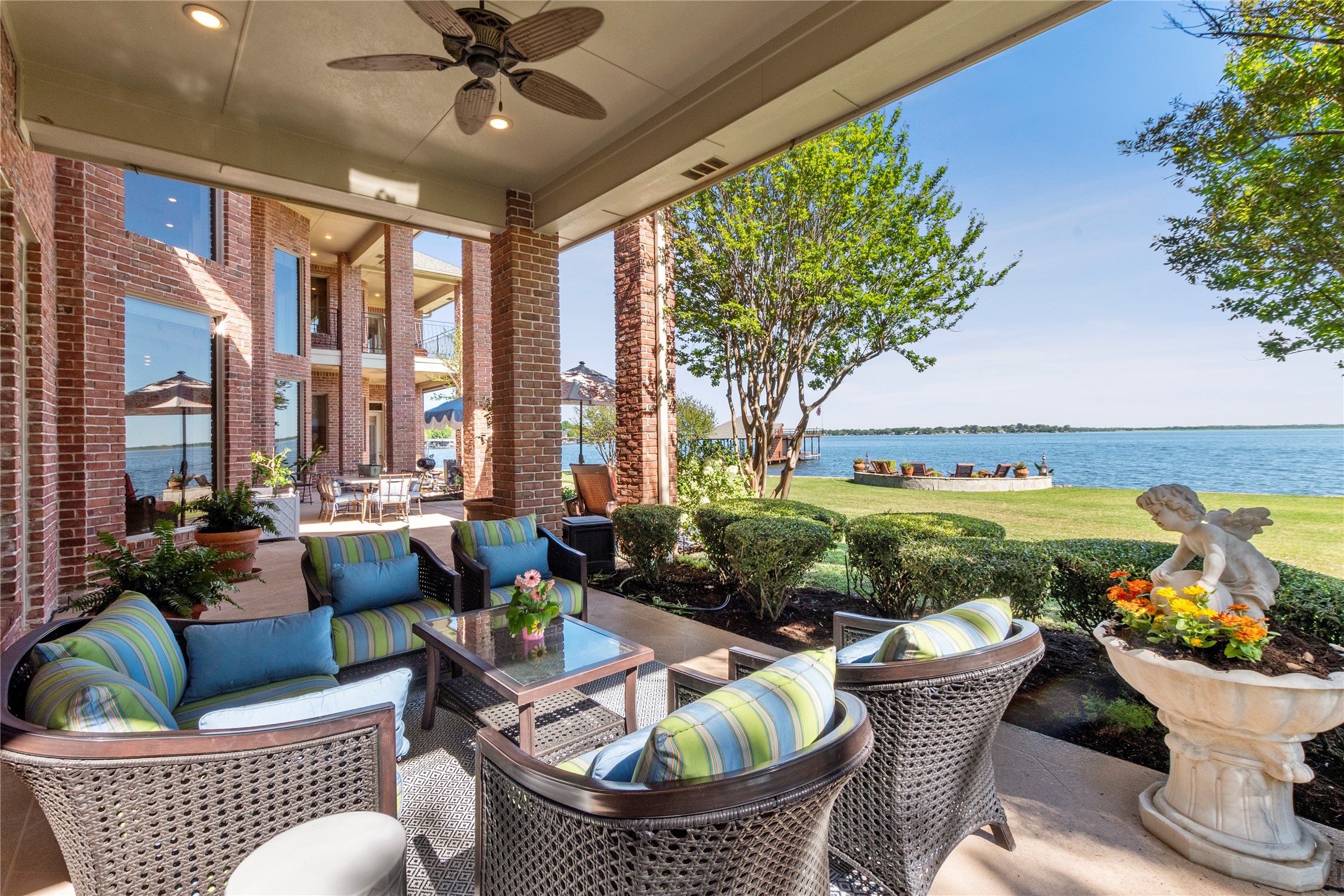 36 Island Drive