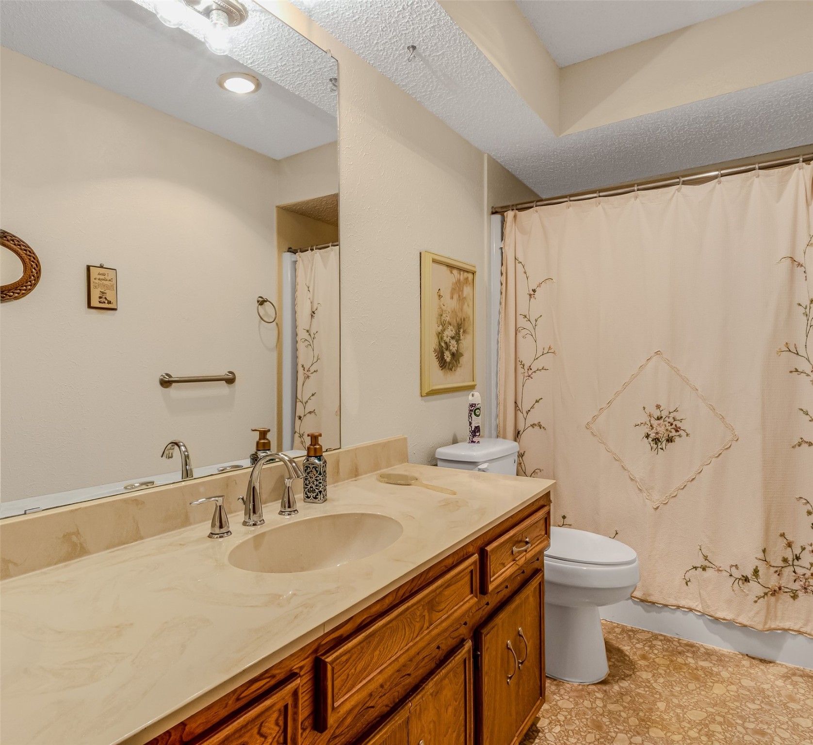 118 Independence Drive