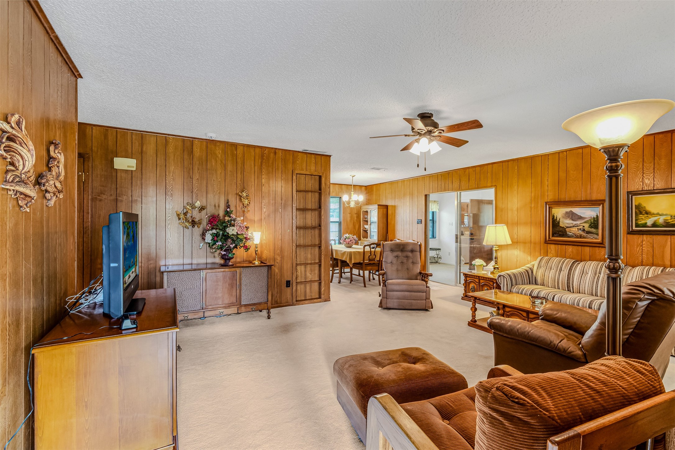 118 Independence Drive