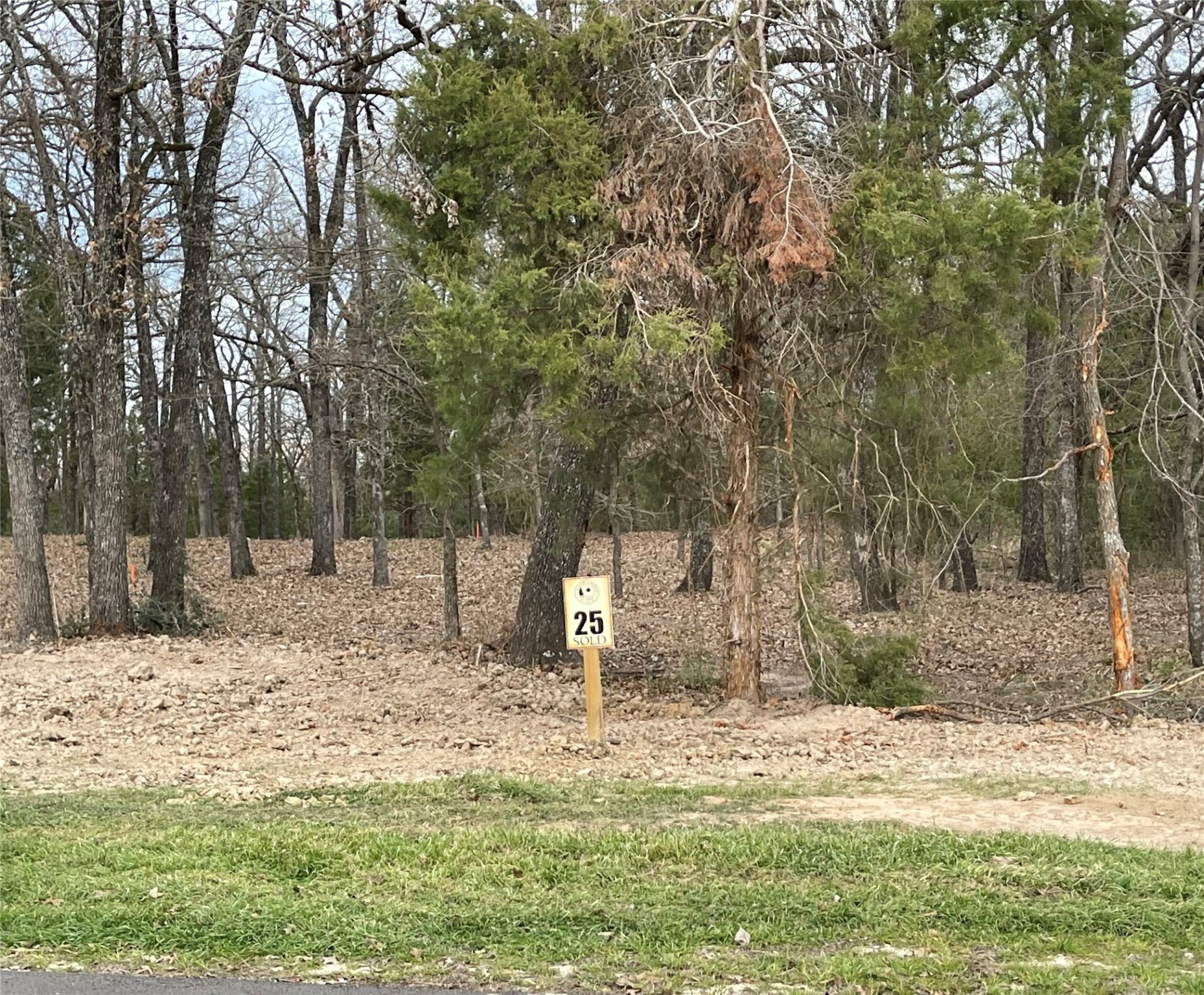 7327 Ranch Oaks Trail