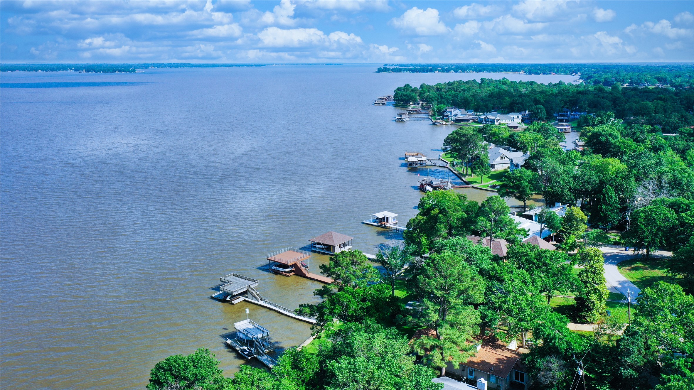 81 Isle Of View Drive