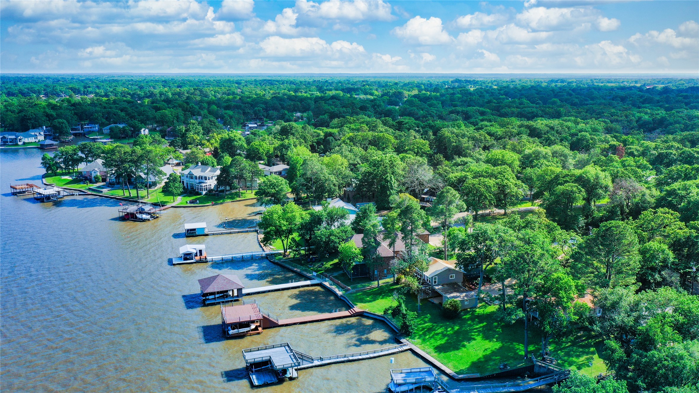 81 Isle Of View Drive