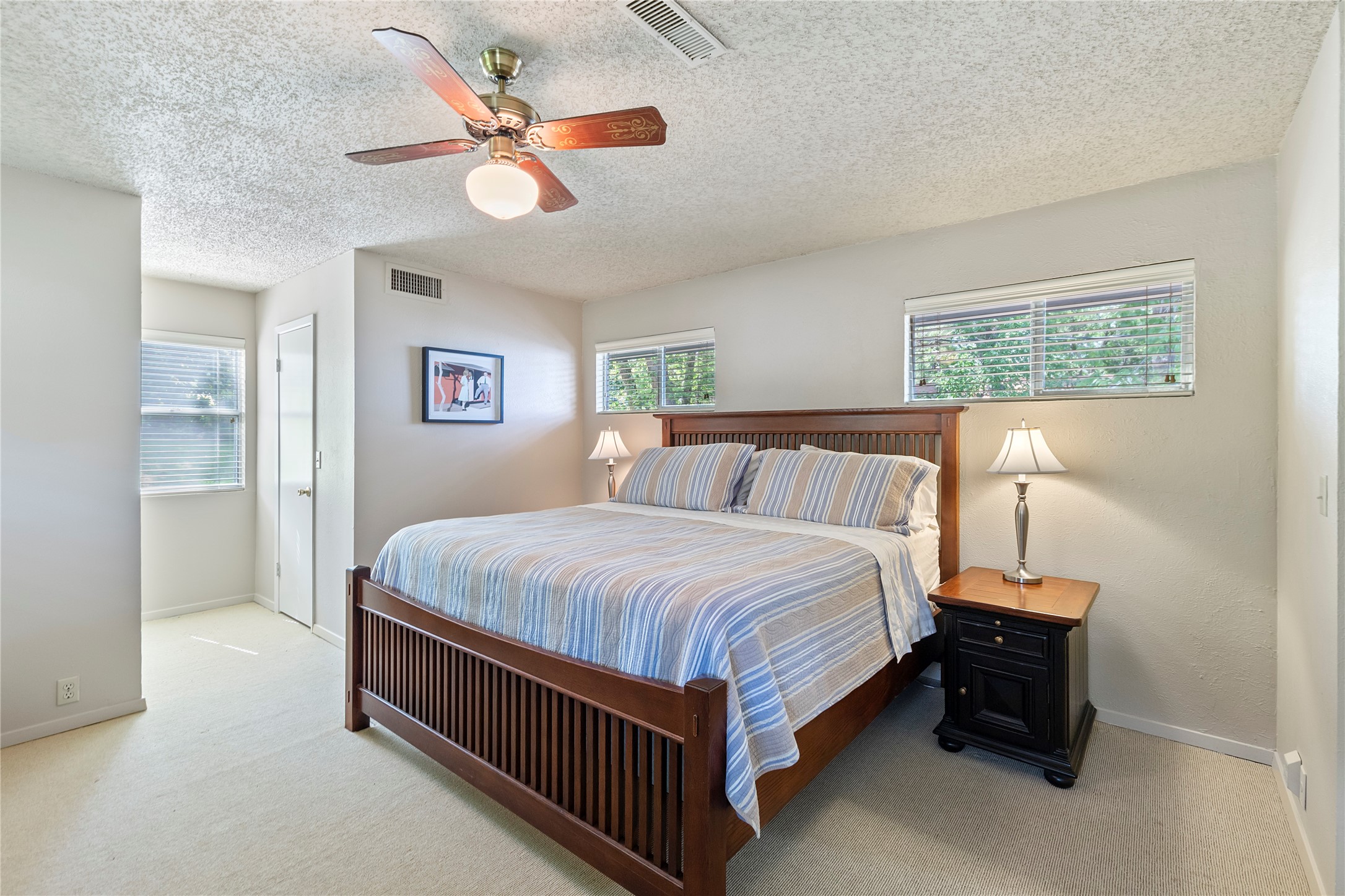 81 Isle Of View Drive