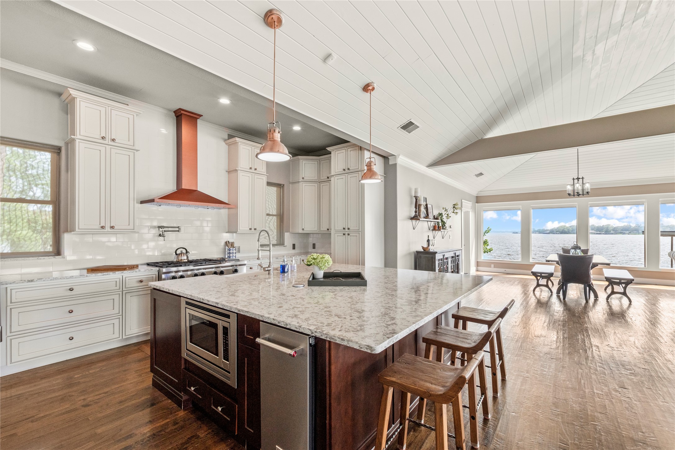 103 Arrowhead Drive