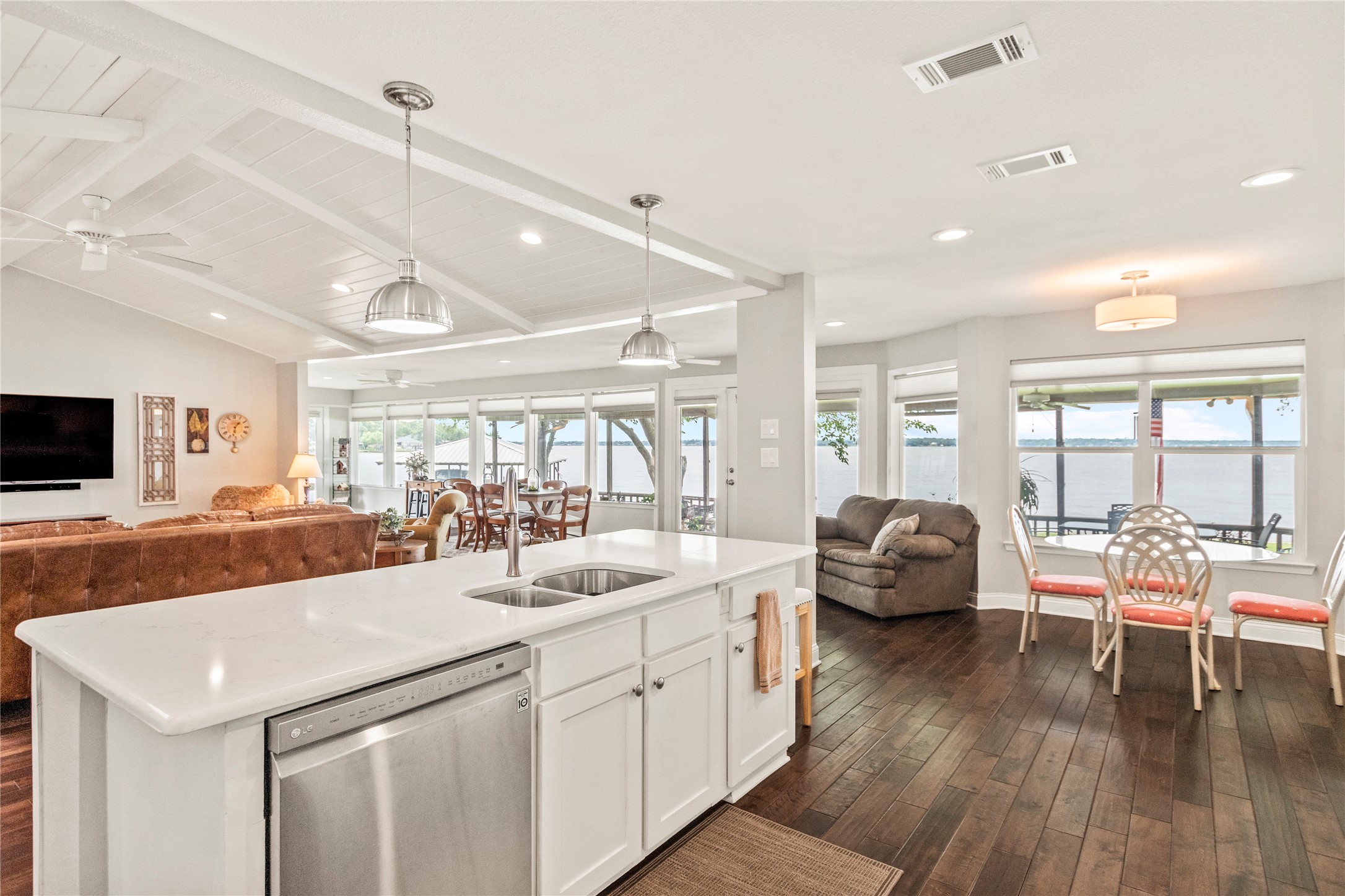 124 San Felipe Drive