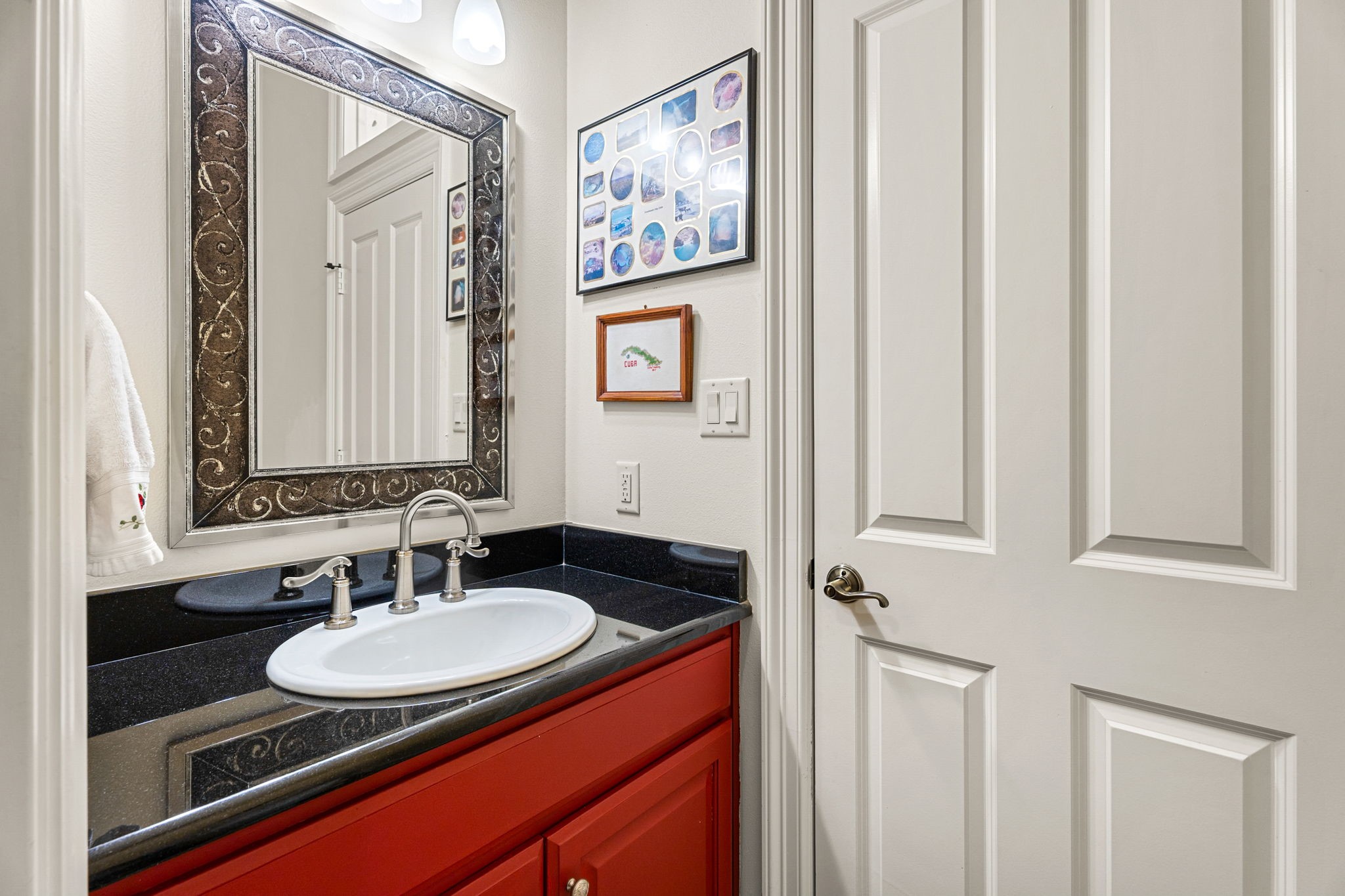 4801 Bridle View Court