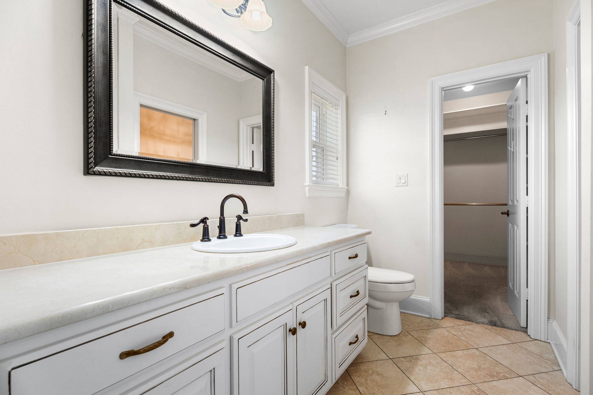 4801 Bridle View Court