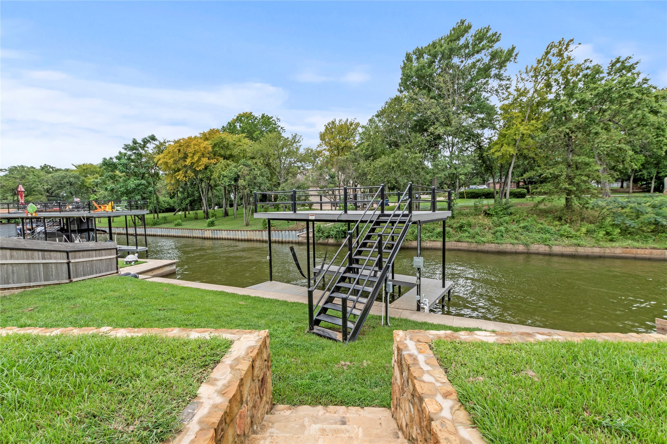 107 Autumn Wood Trail