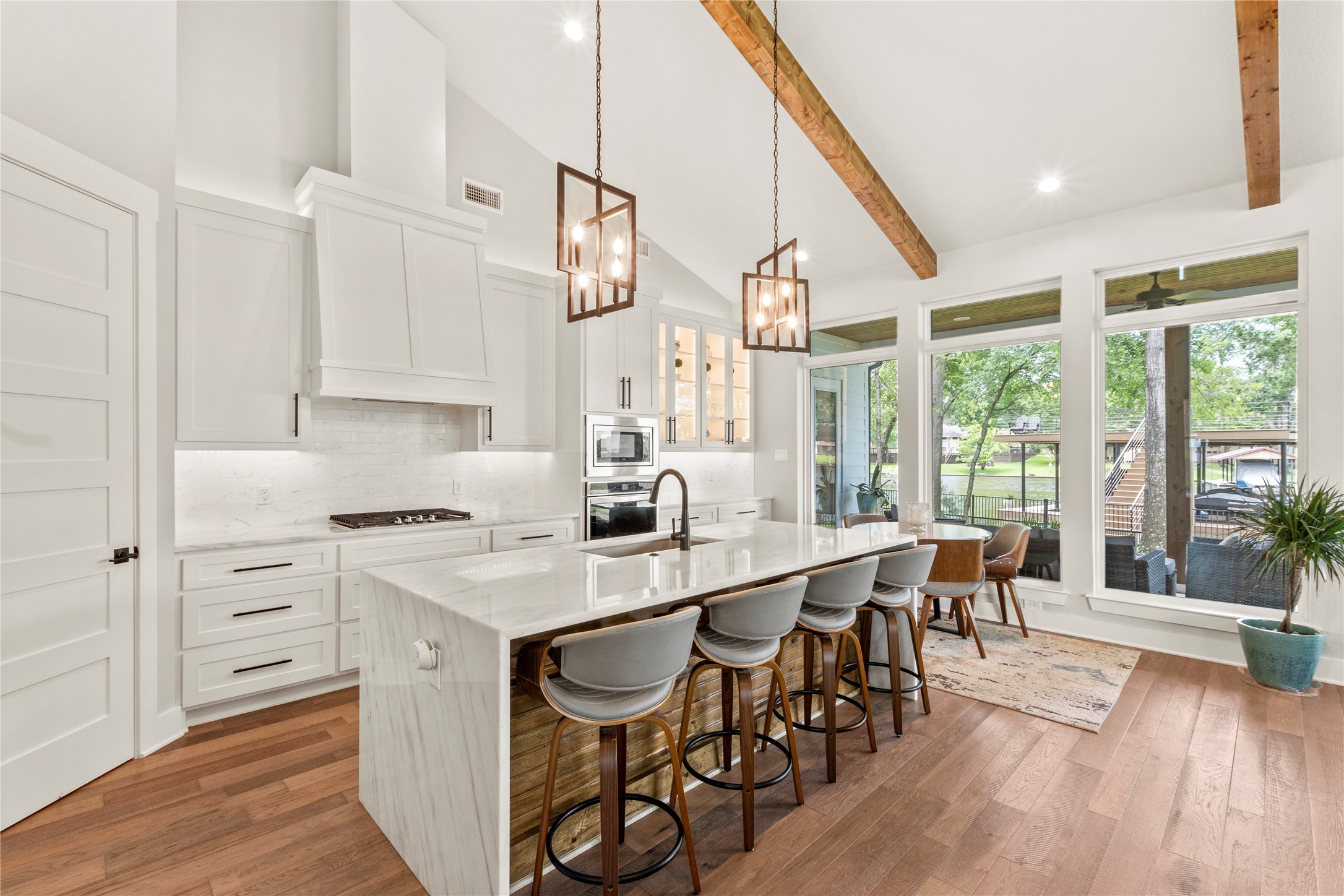 109 Private Road 5801