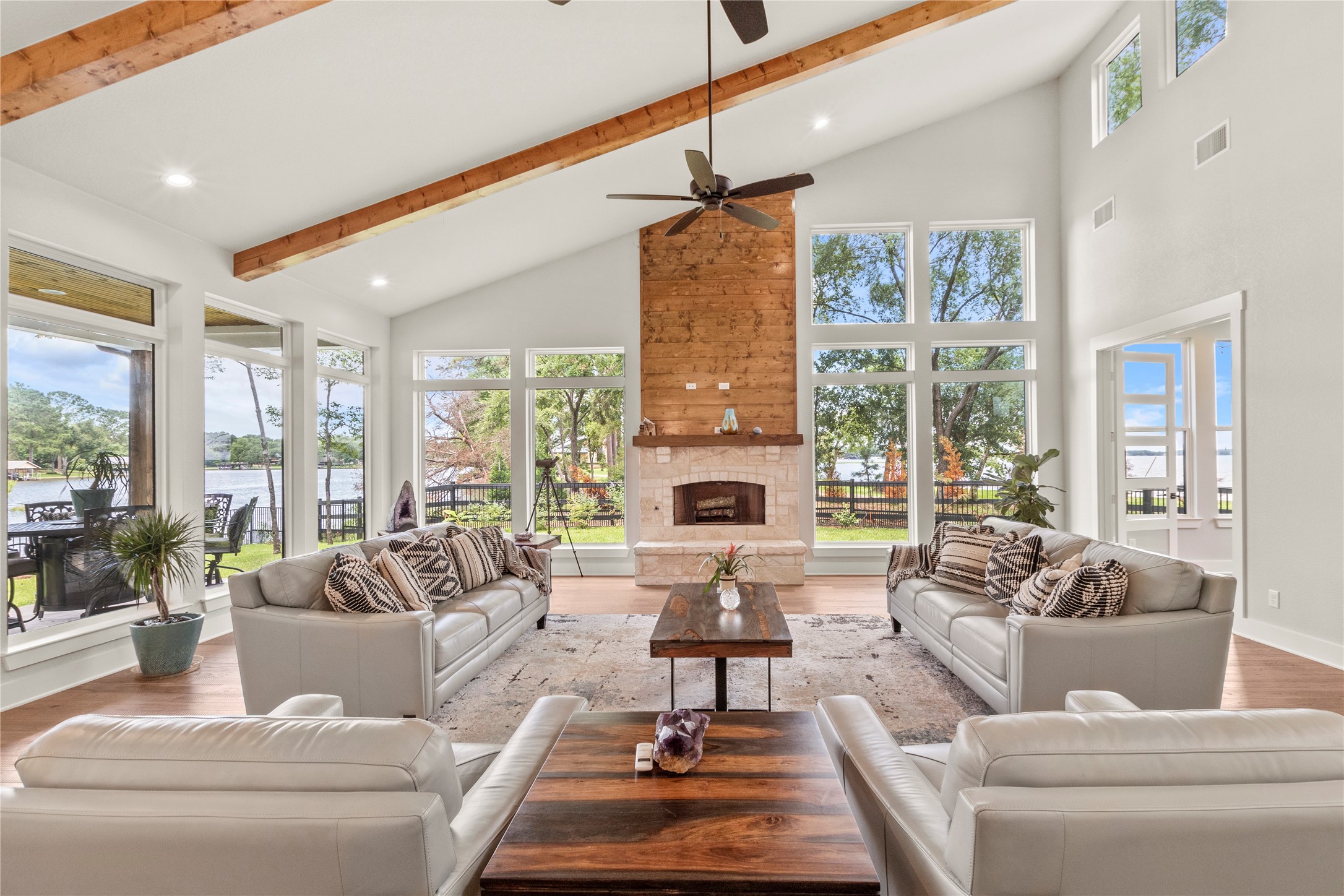 109 Private Road 5801