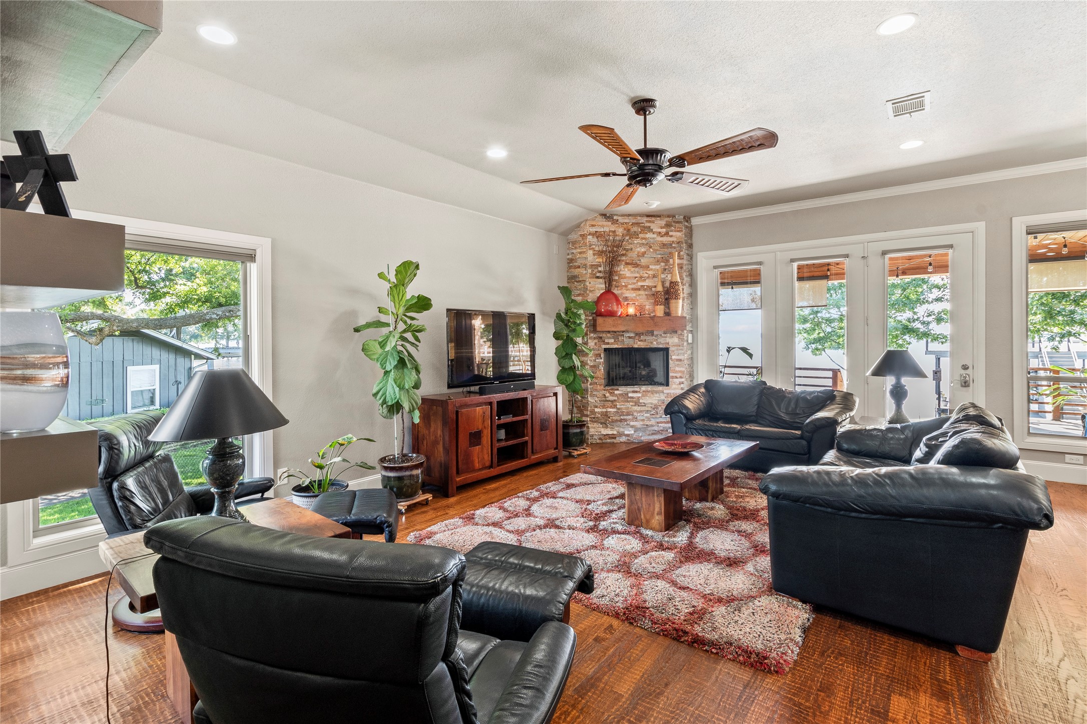 112 Excalibur Circle