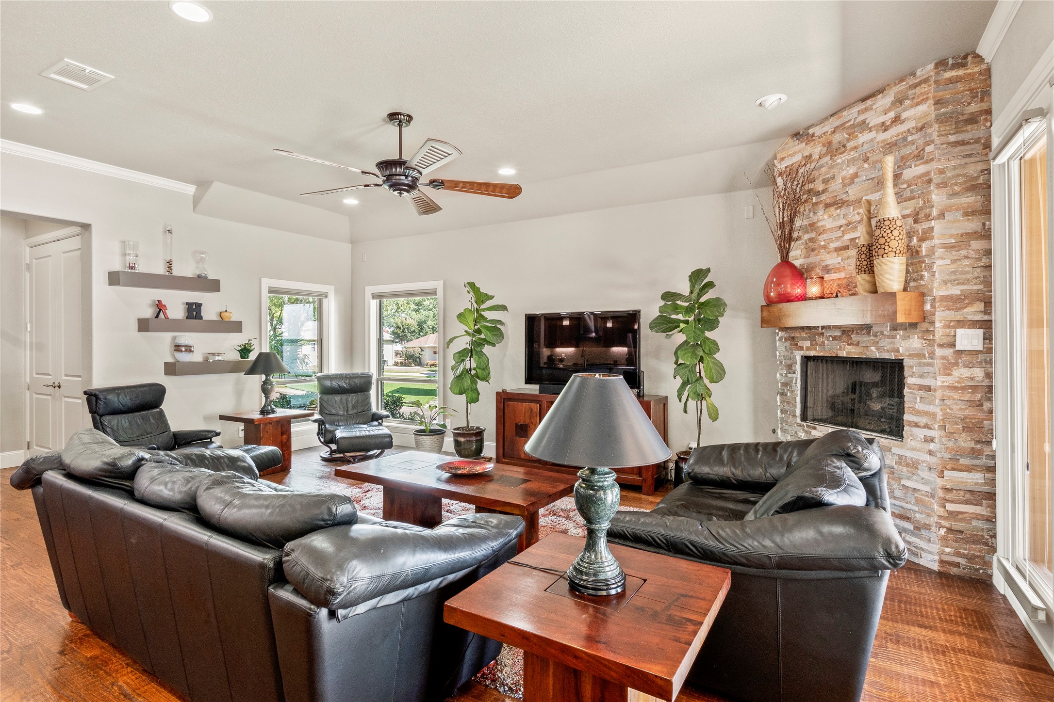 112 Excalibur Circle