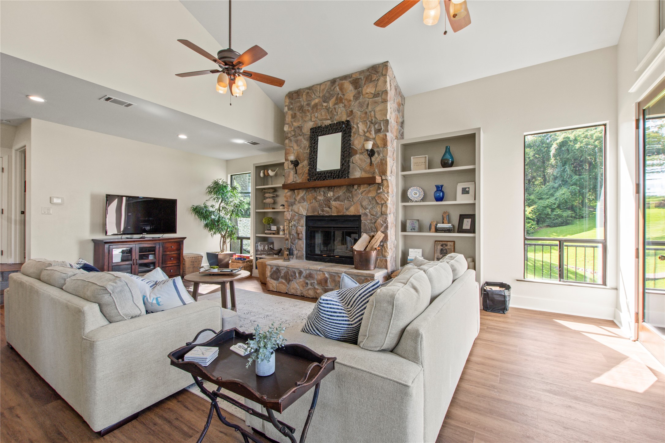 525 Winding Shore Drive