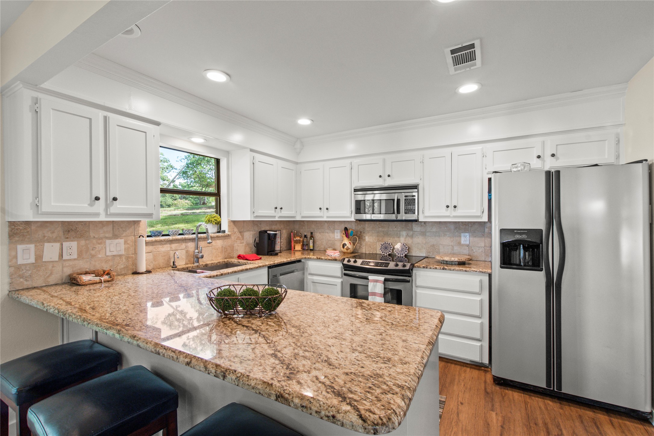 525 Winding Shore Drive