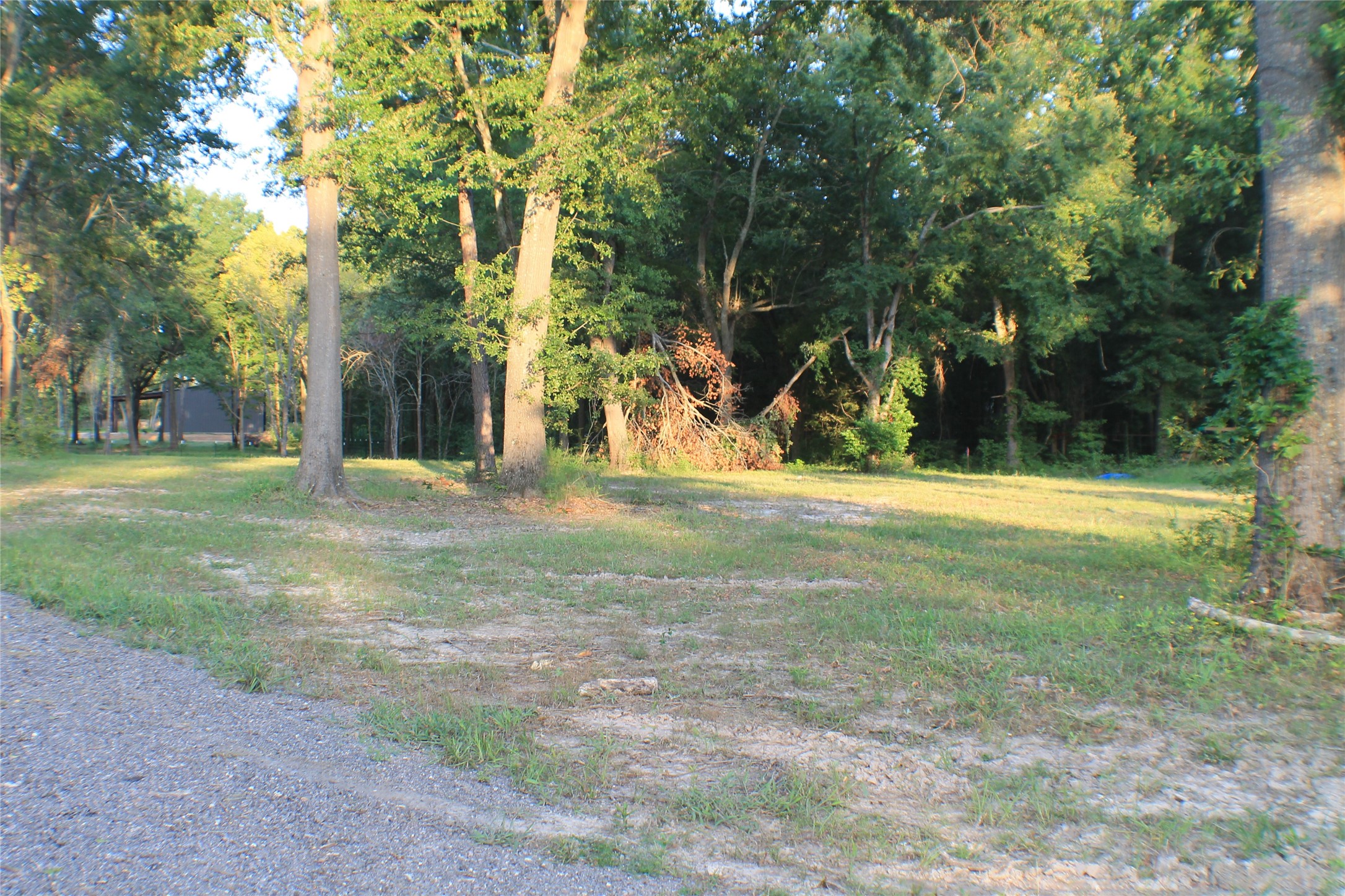 1006 Cream Level Road