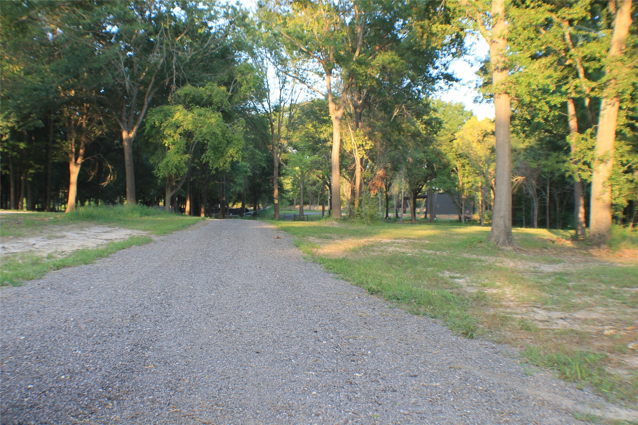 1006 Cream Level Road