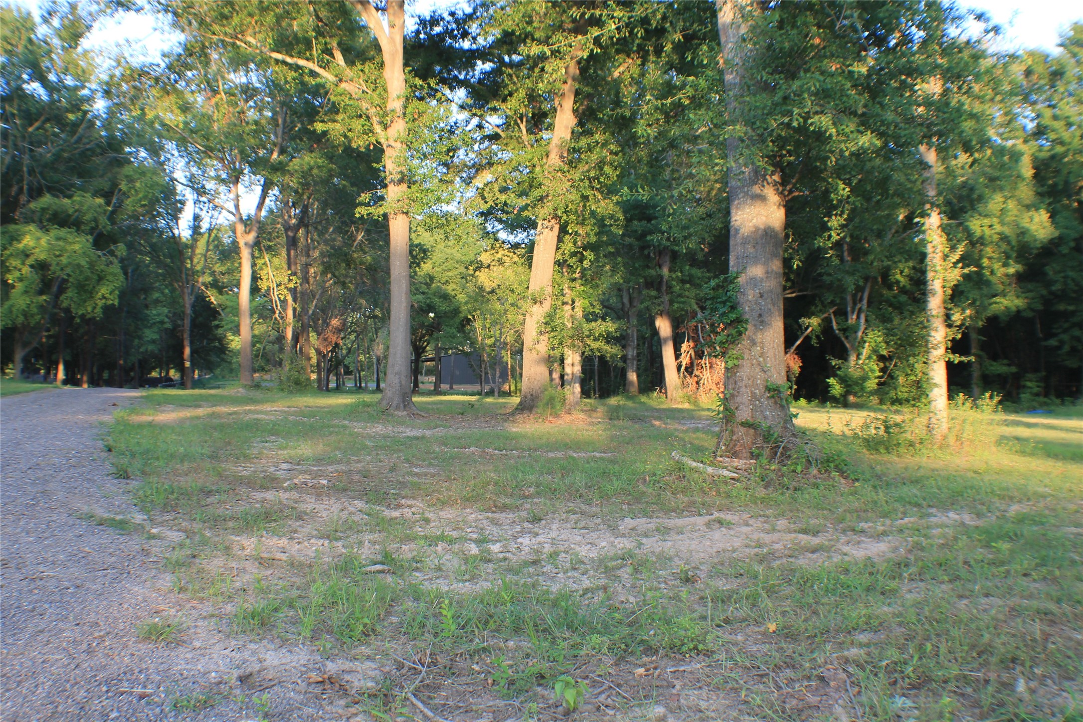 1006 Cream Level Road