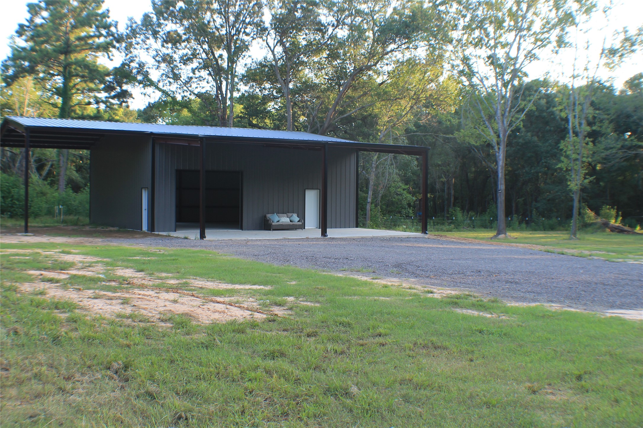 1006 Cream Level Road