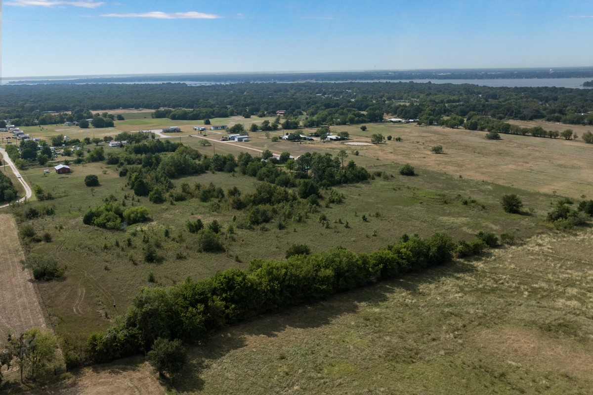 18127 County Road 2529