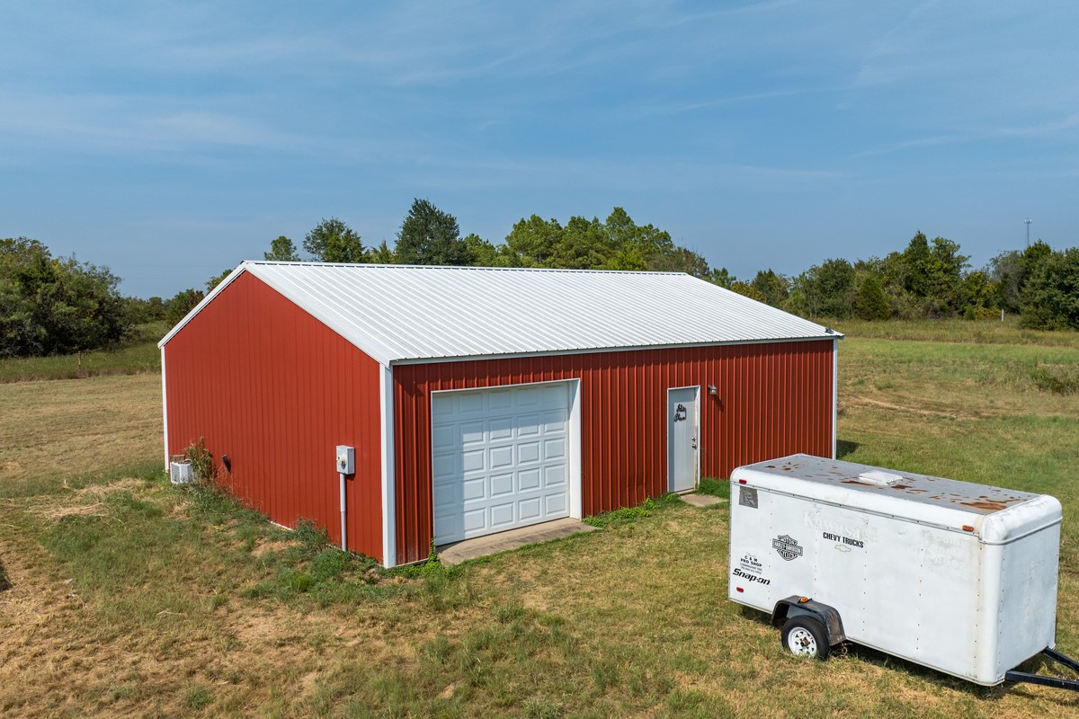 18127 County Road 2529