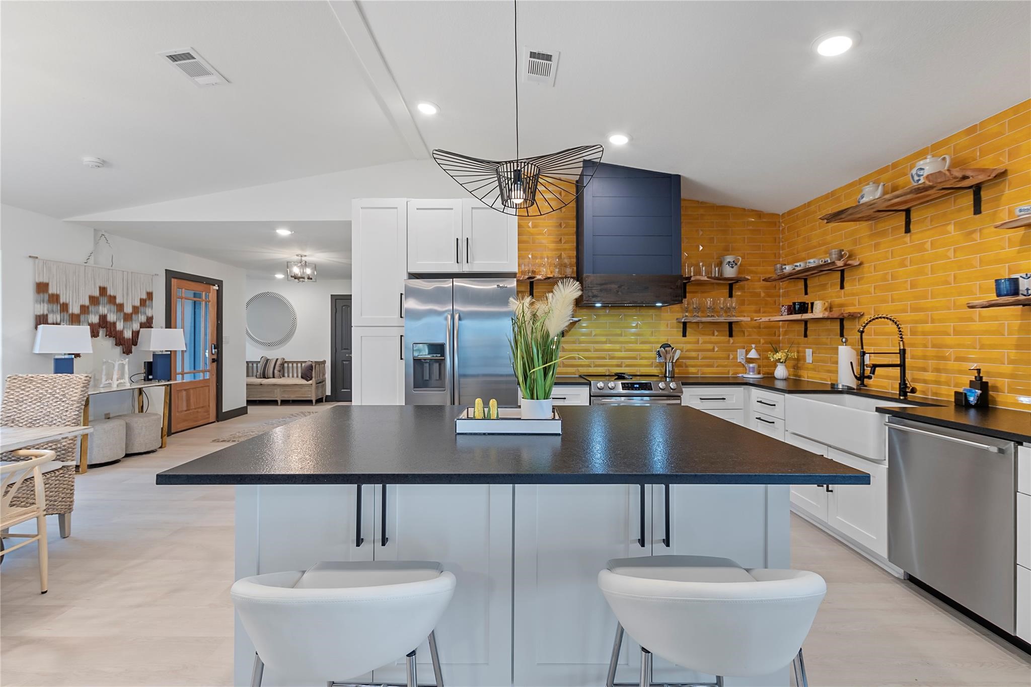 190 Thunderbird Drive