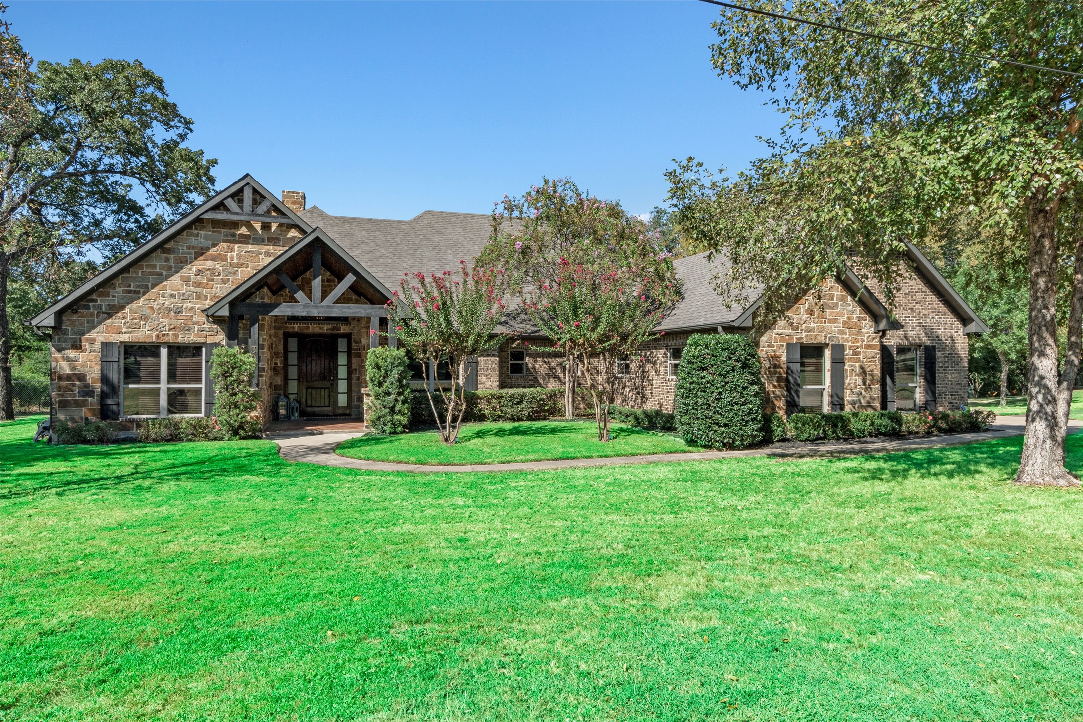 300 Hickory Creek Circle