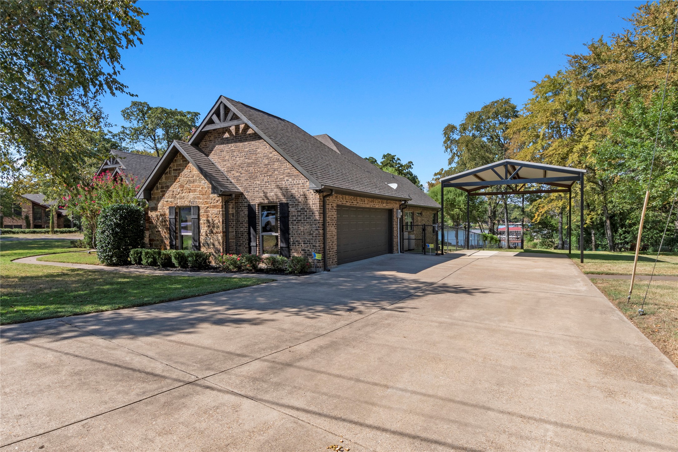 300 Hickory Creek Circle
