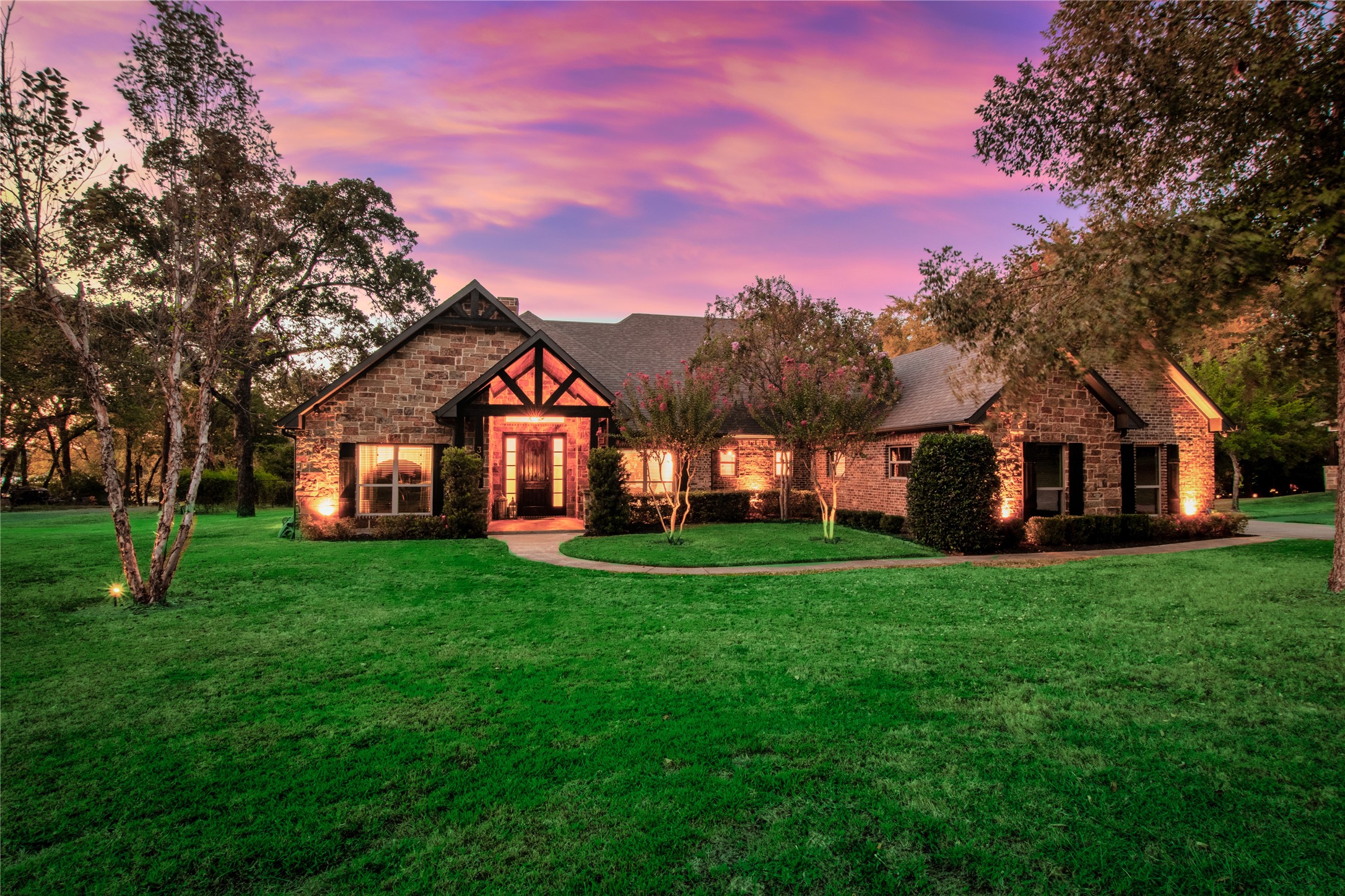 300 Hickory Creek Circle