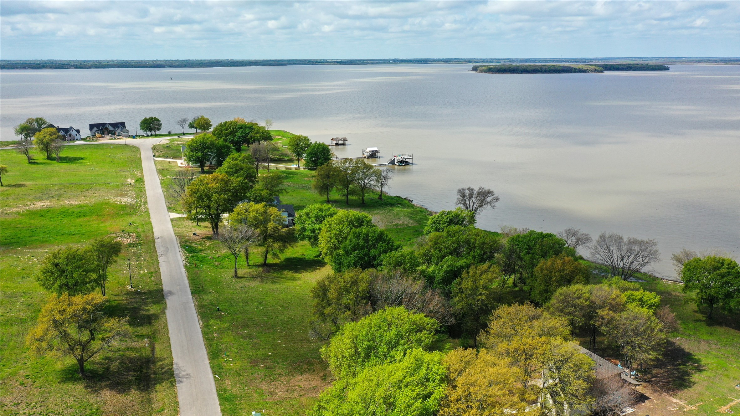 1522 Shoreline Drive