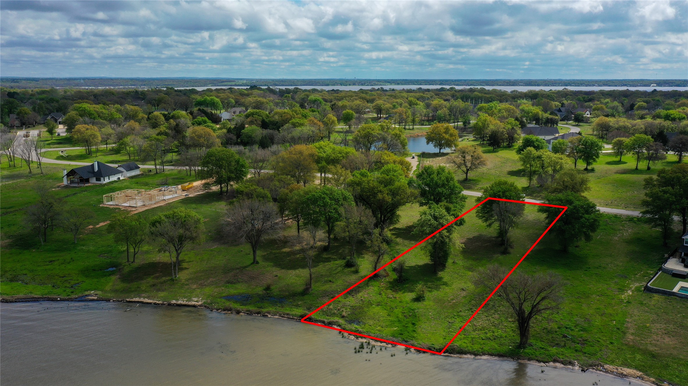 1522 Shoreline Drive