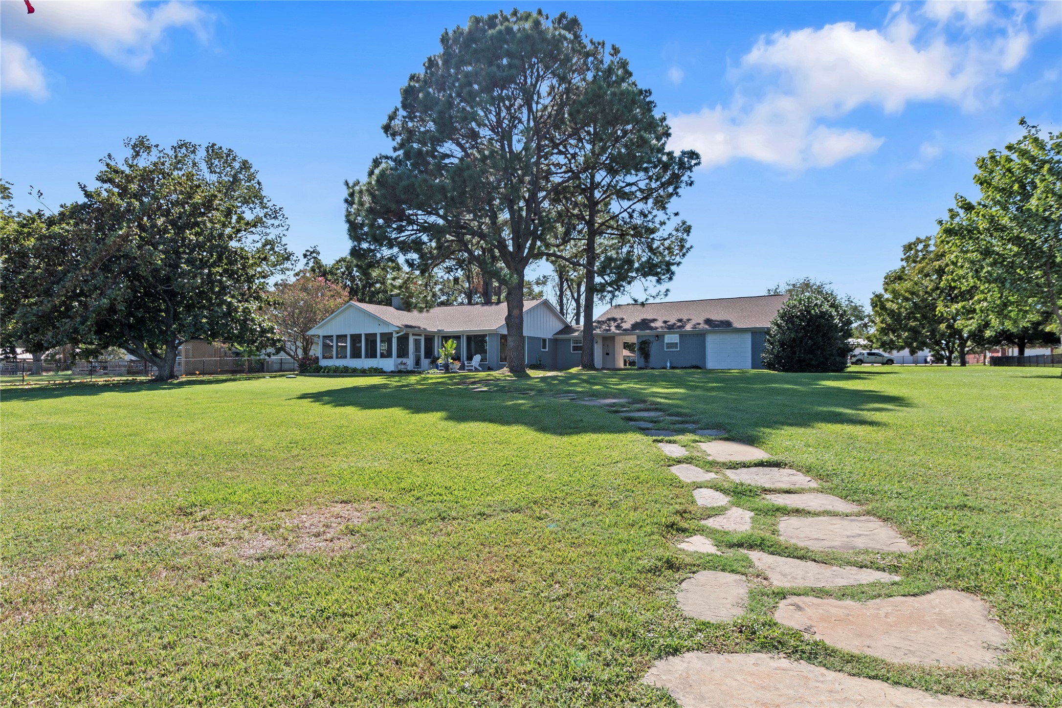 220 Matador Ranch Road