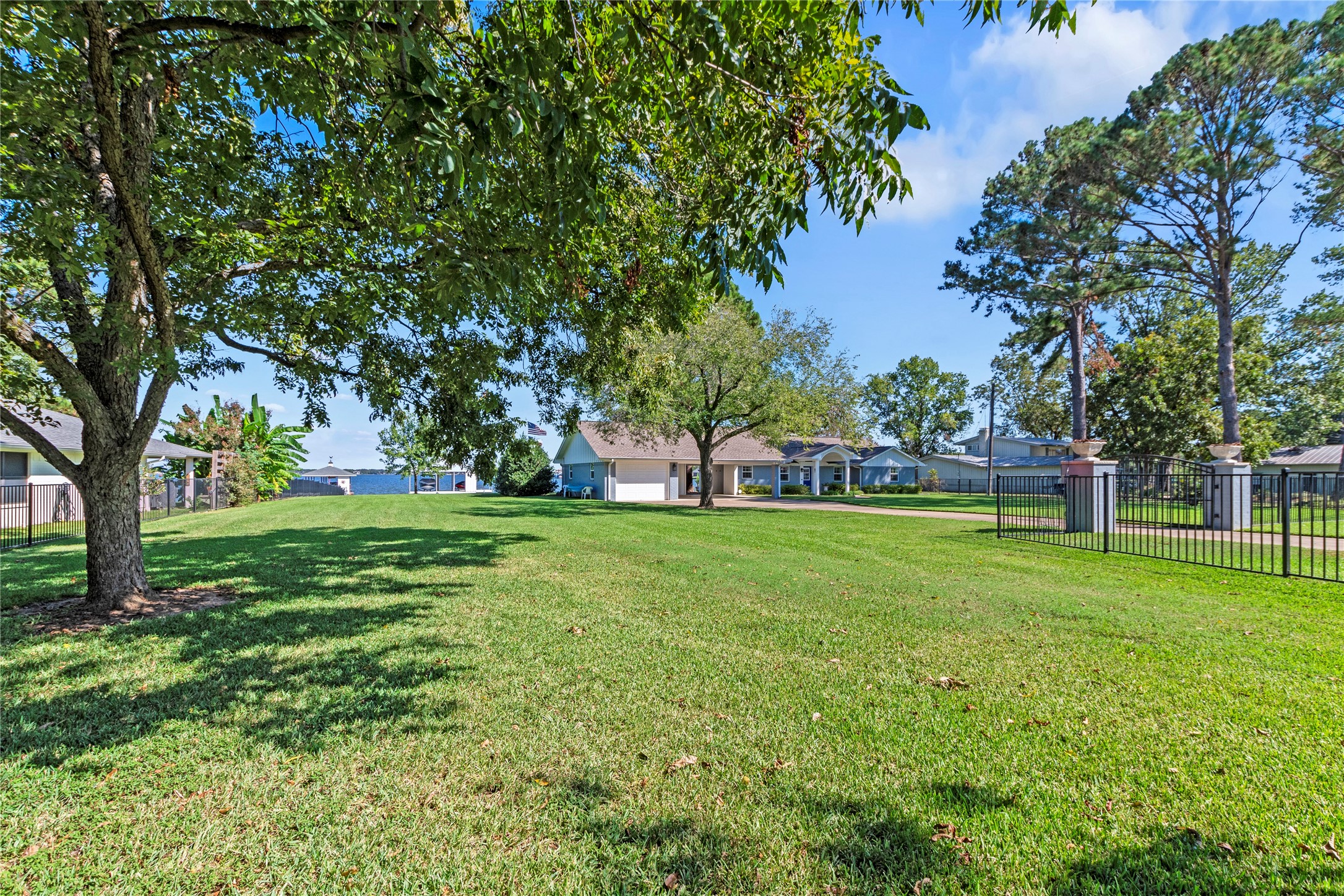 220 Matador Ranch Road