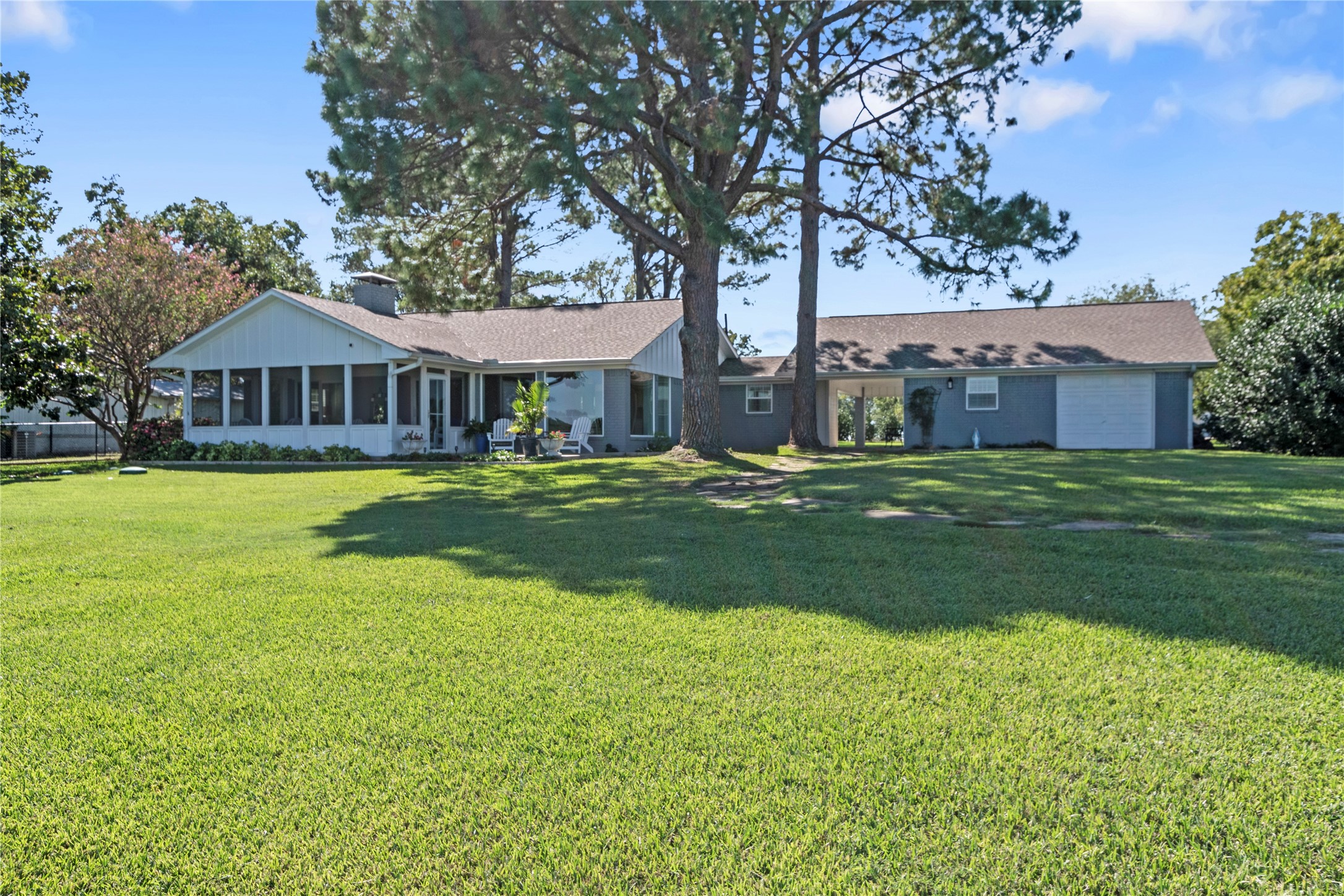 220 Matador Ranch Road