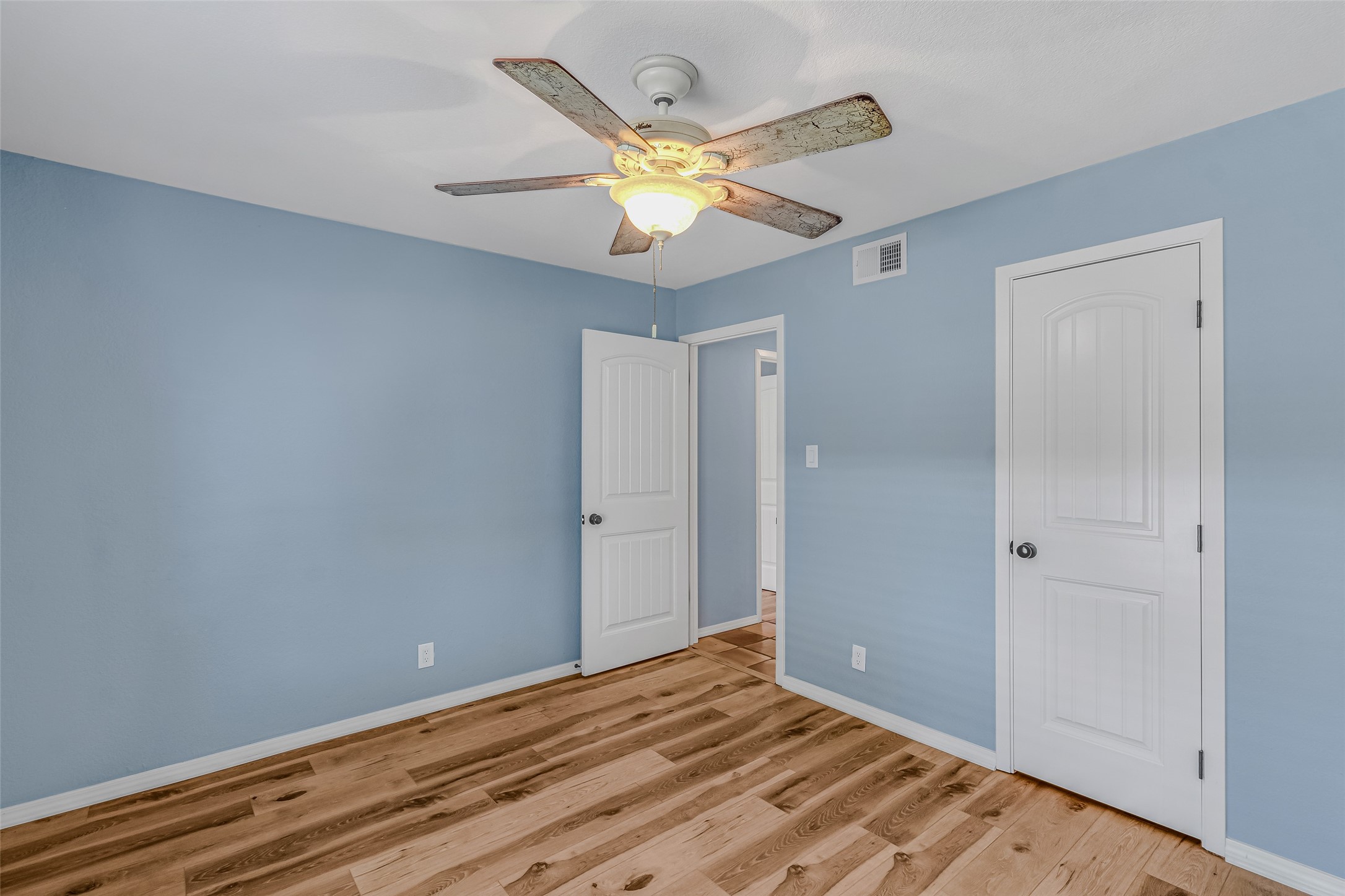 160 Peninsula Point Terrace A1