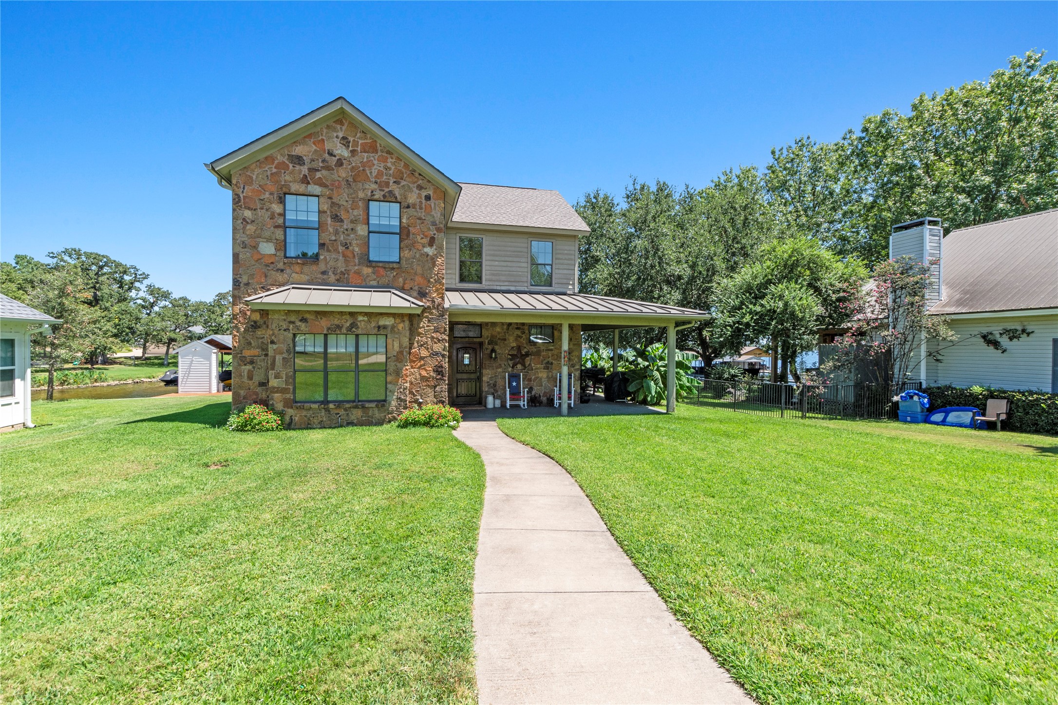 303 Rock And Roll Lane