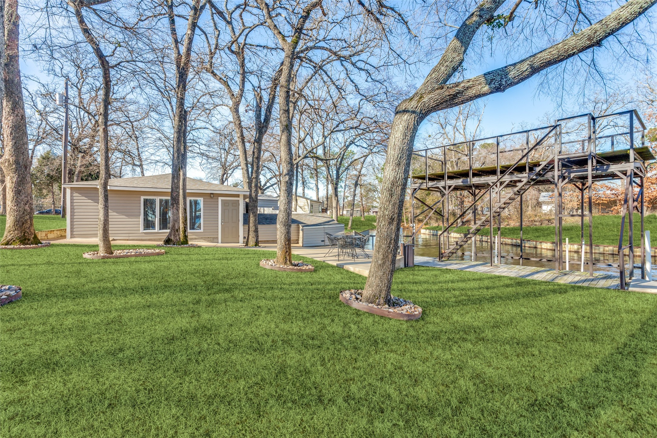 18730 Buddy Ruth Road