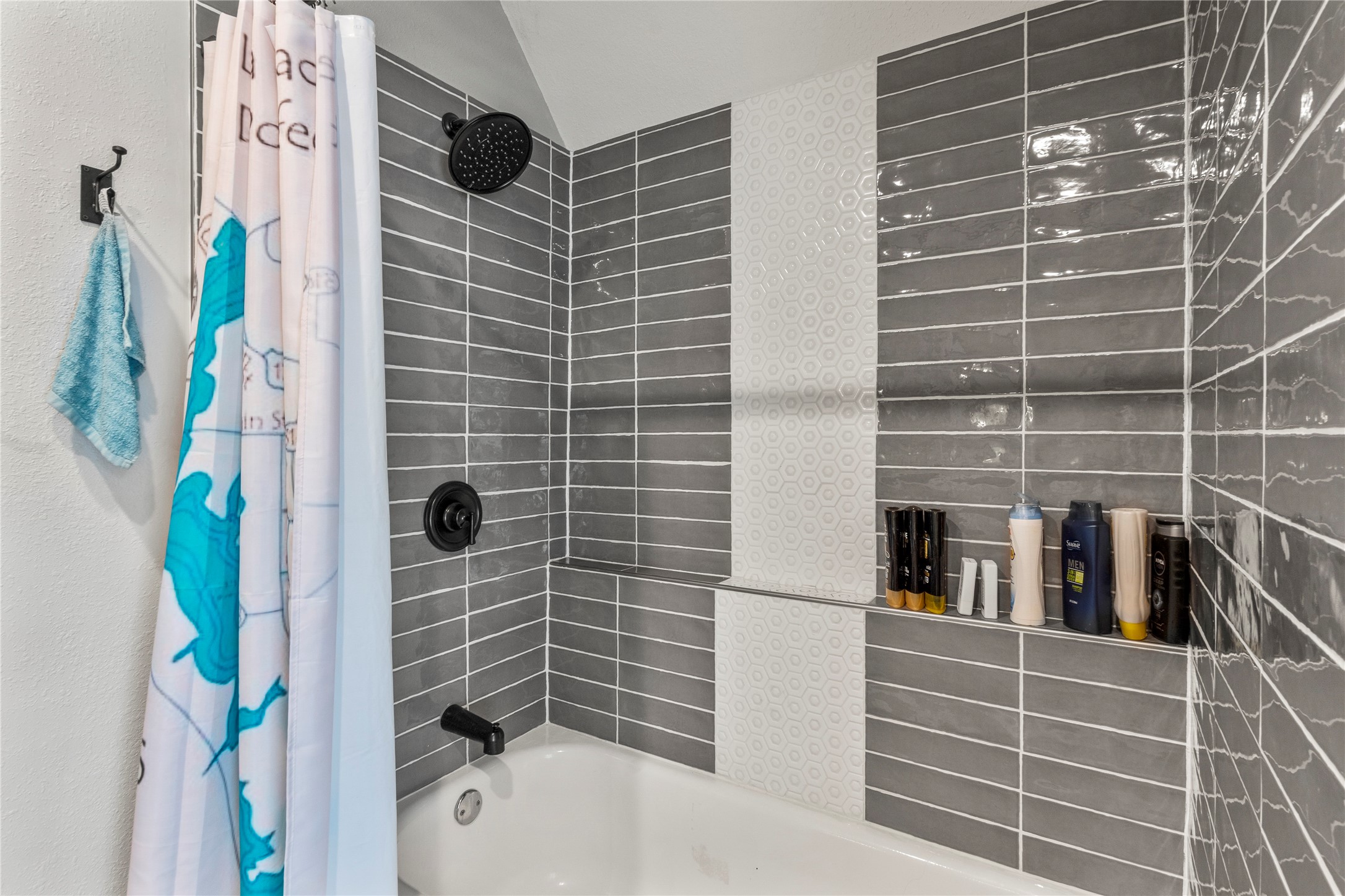 170 Santa Monica Drive