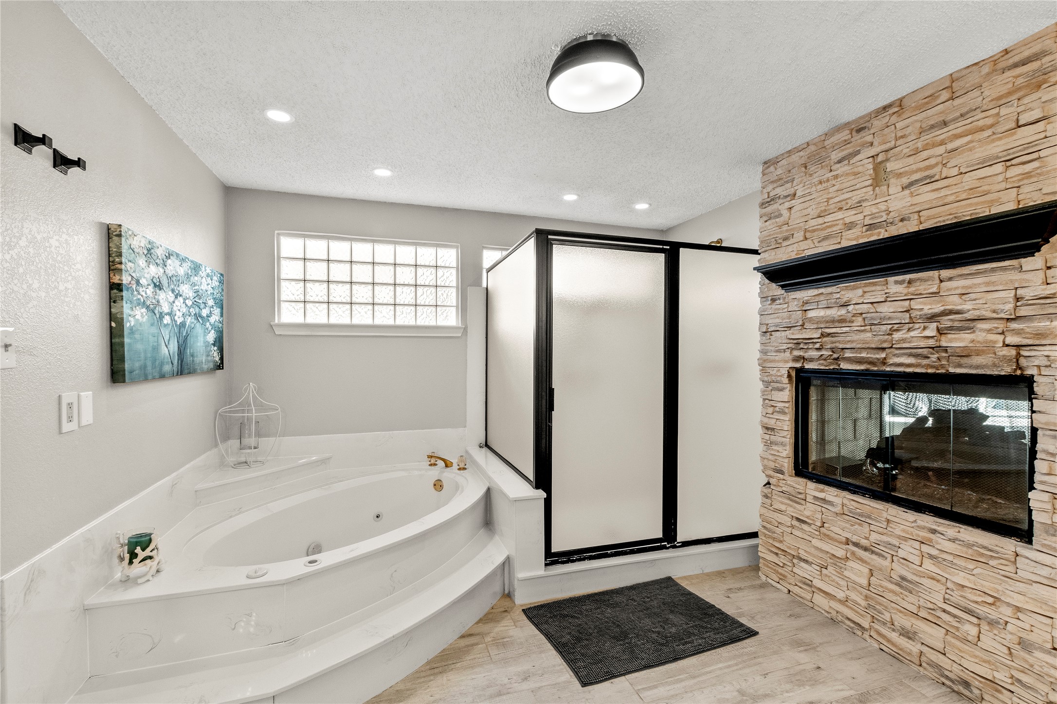 135 Cedar Bend Drive