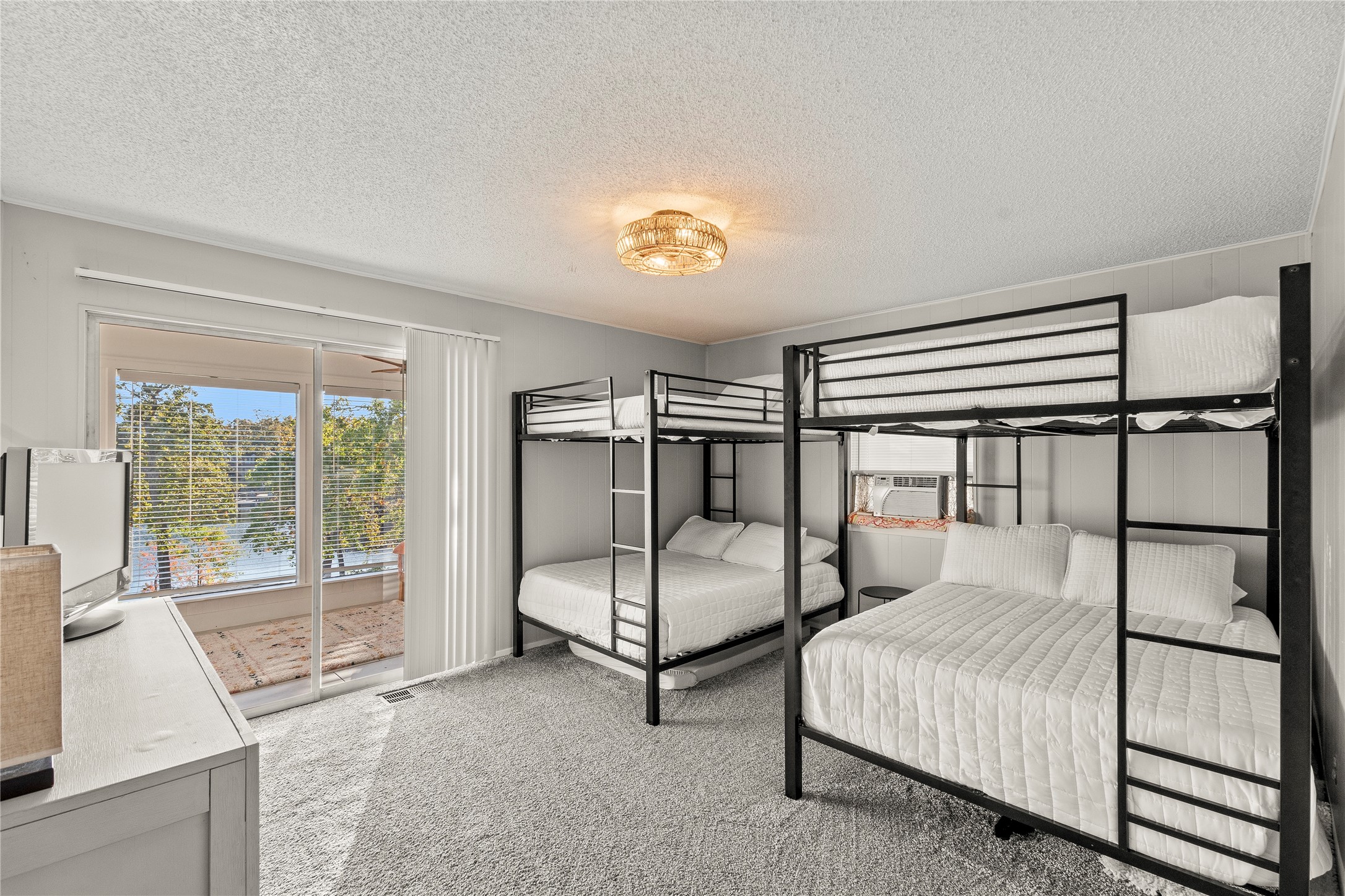 135 Cedar Bend Drive