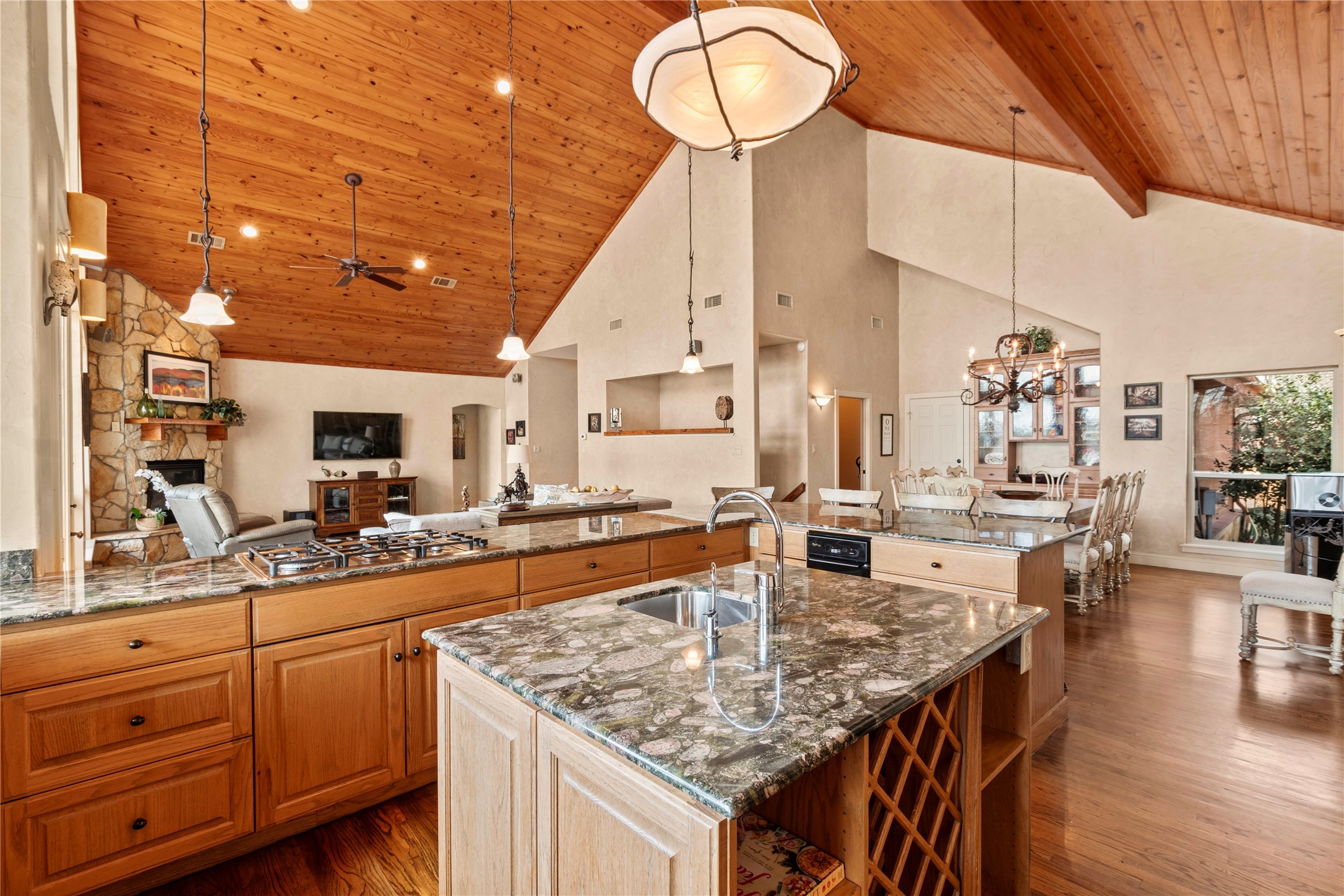 6848 Scenic Drive
