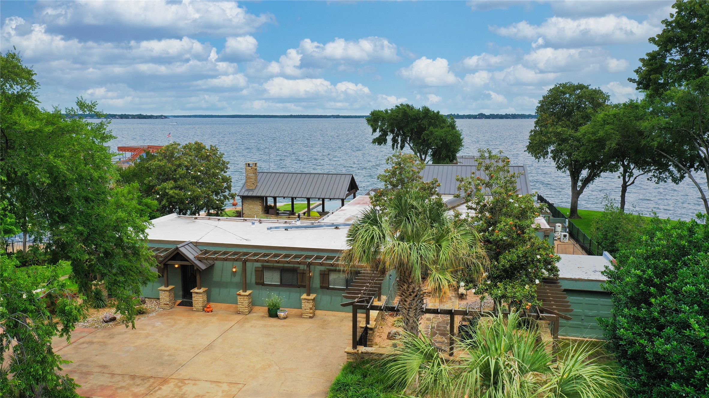 553 Arrowwood Beach Road