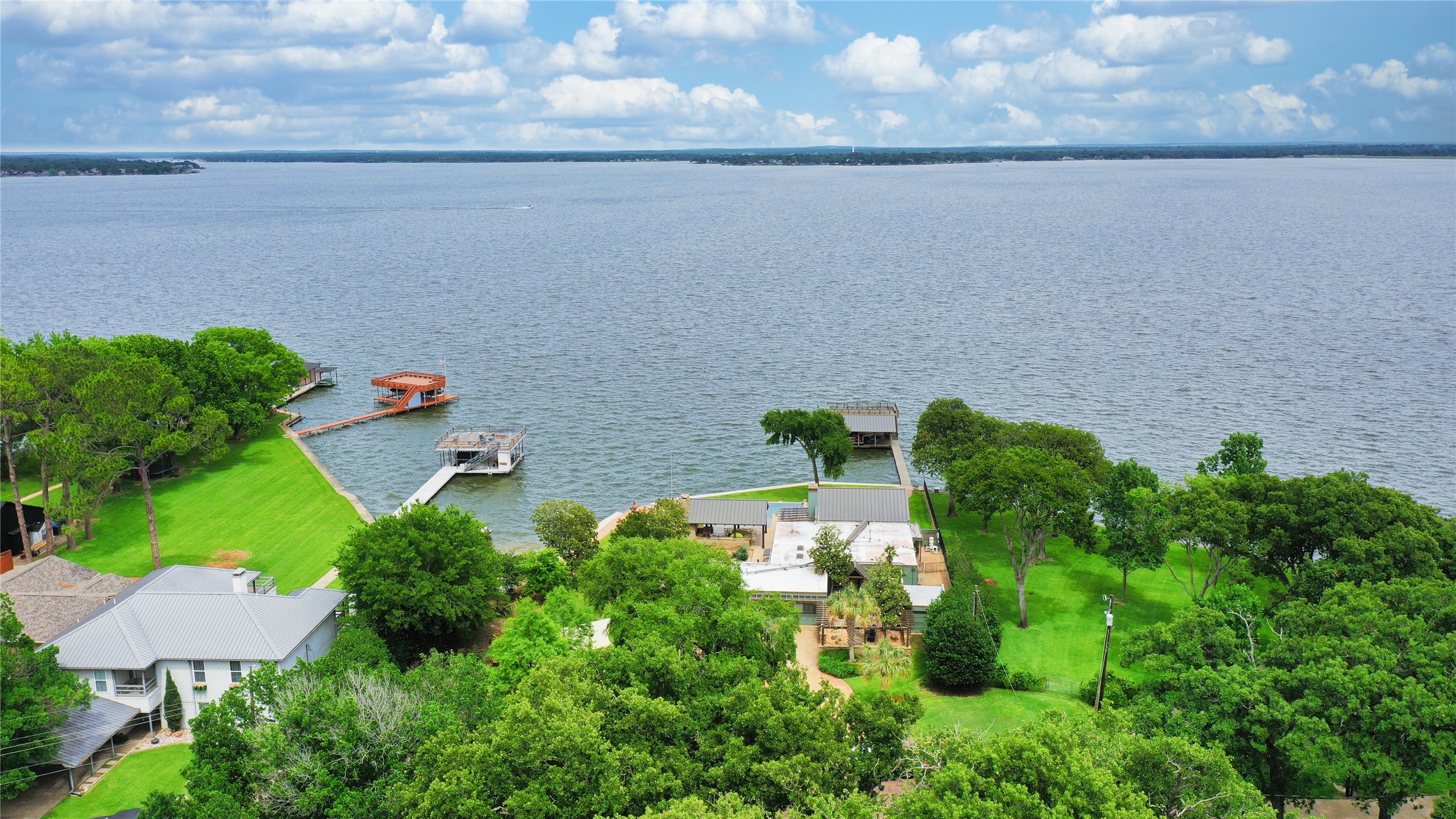 553 Arrowwood Beach Road