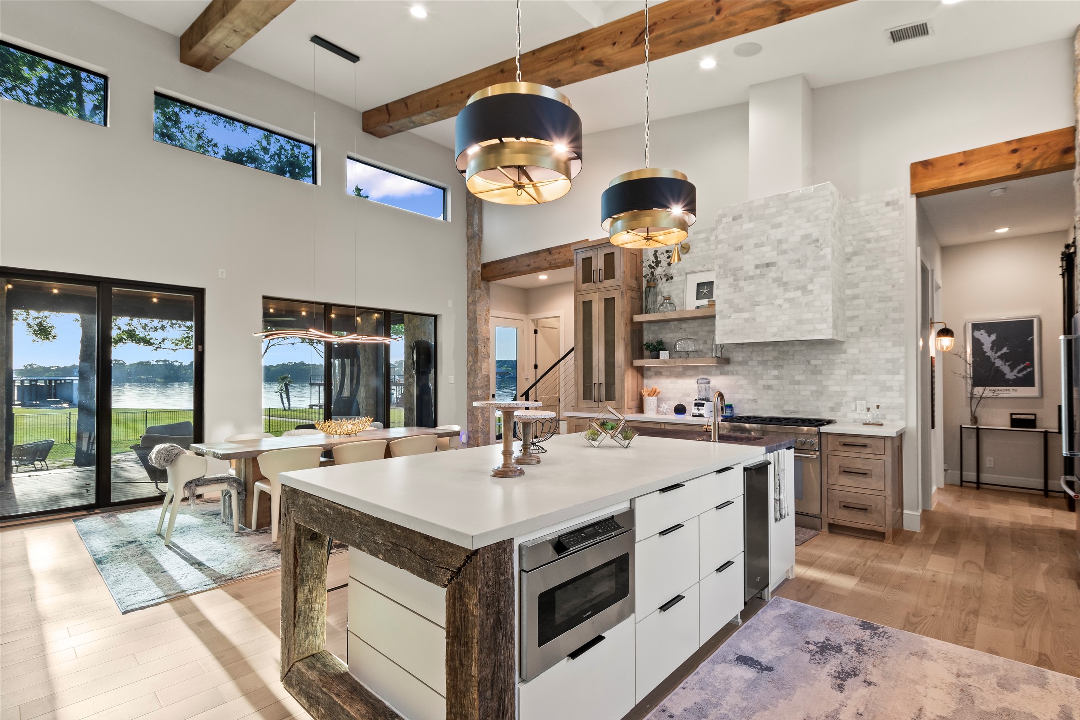 13555 Broken Arrow