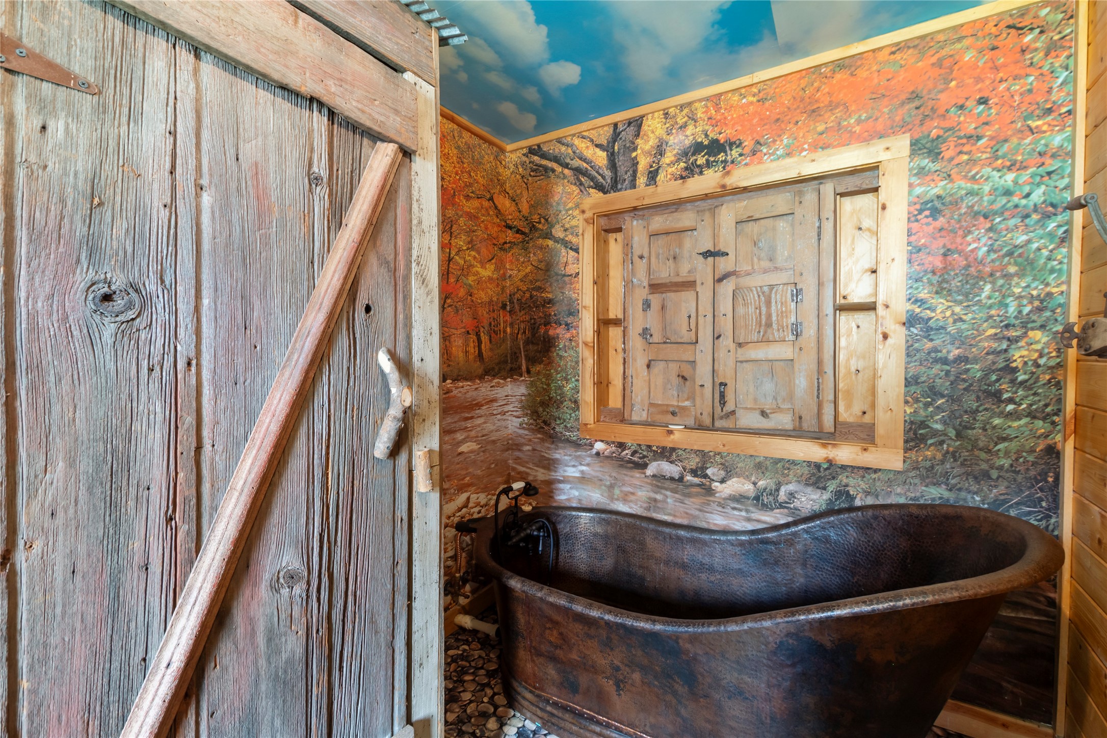 6990 County Road 2812