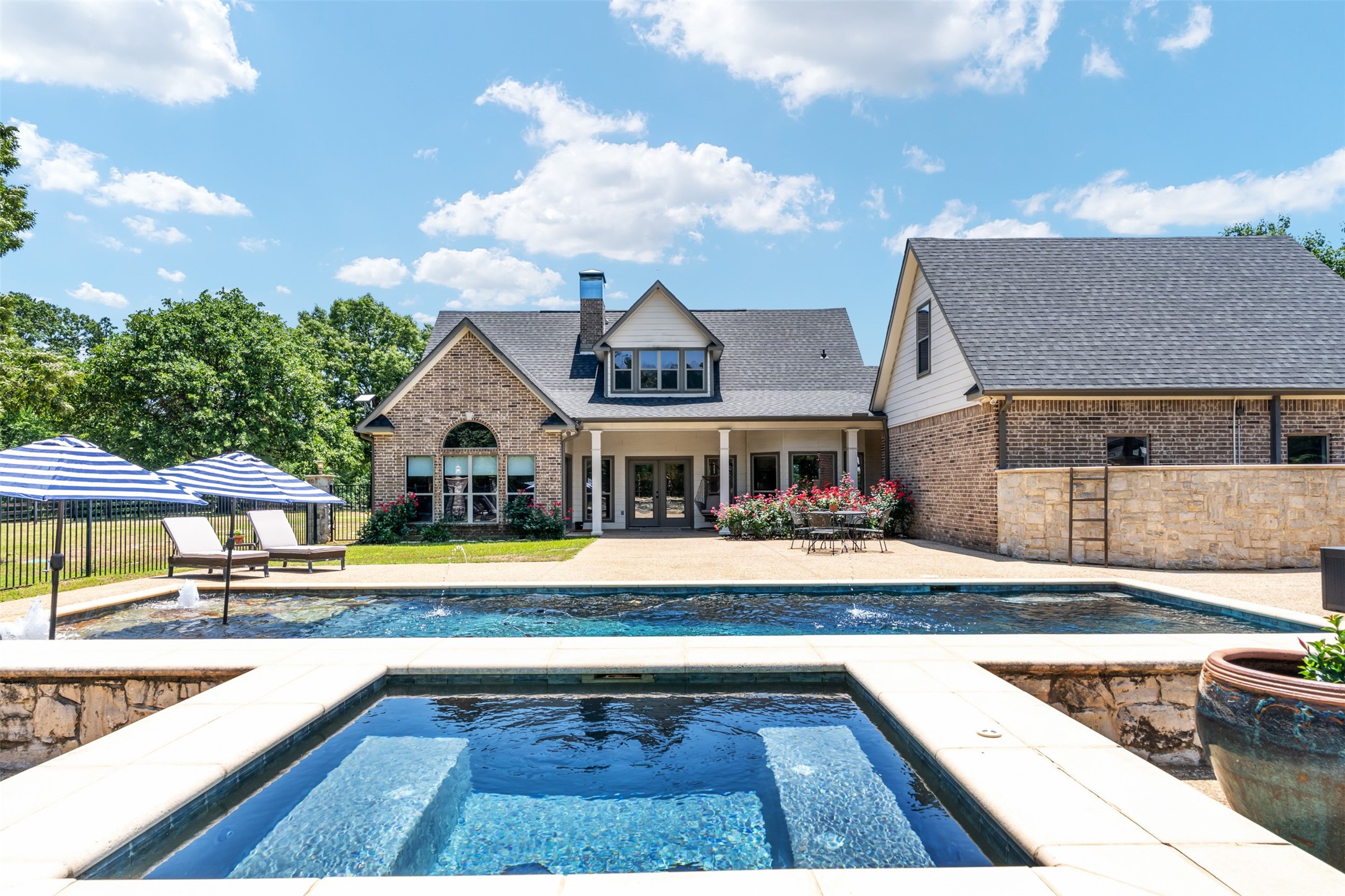 106 Timber Hill Drive