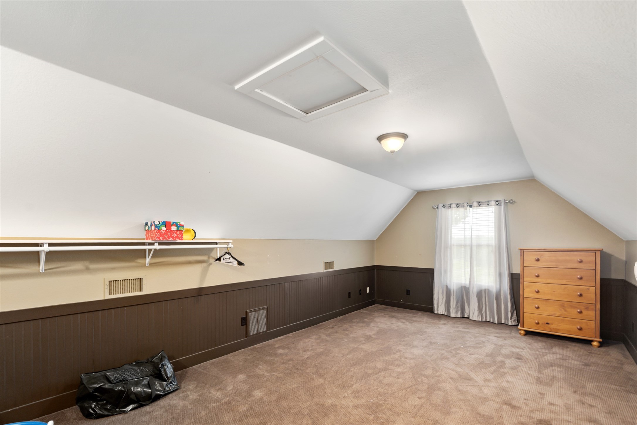 106 Timber Hill Drive