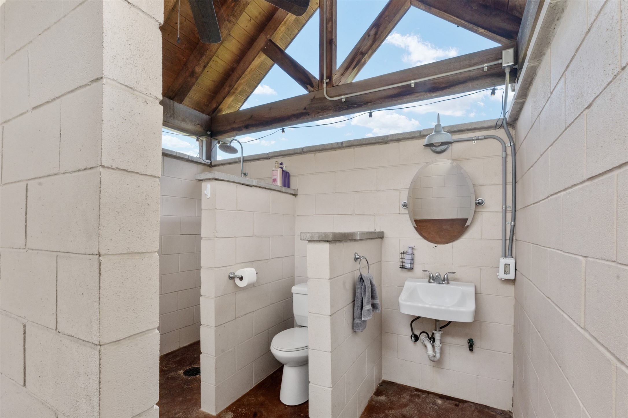 106 Timber Hill Drive