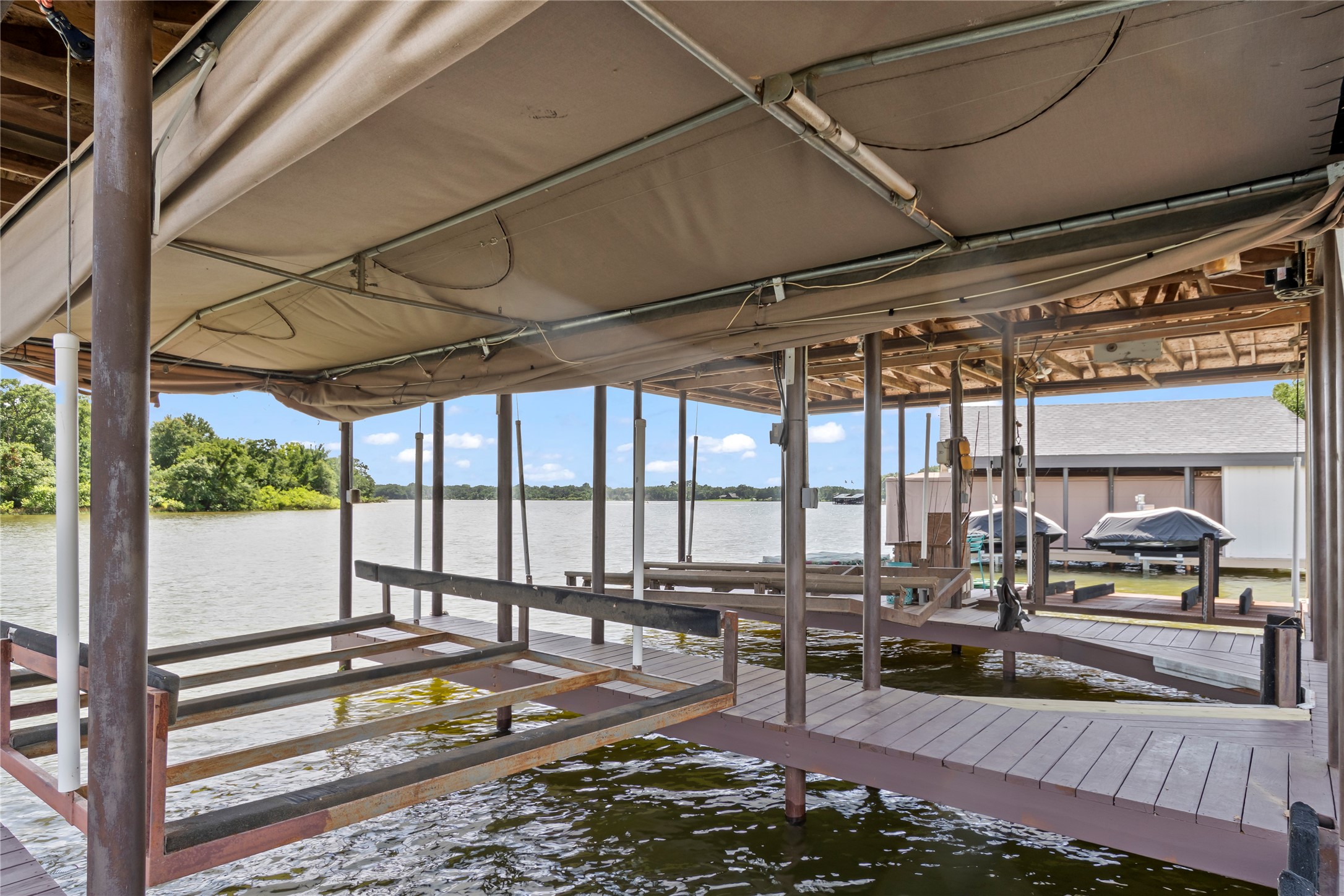 229 Lakeside Drive