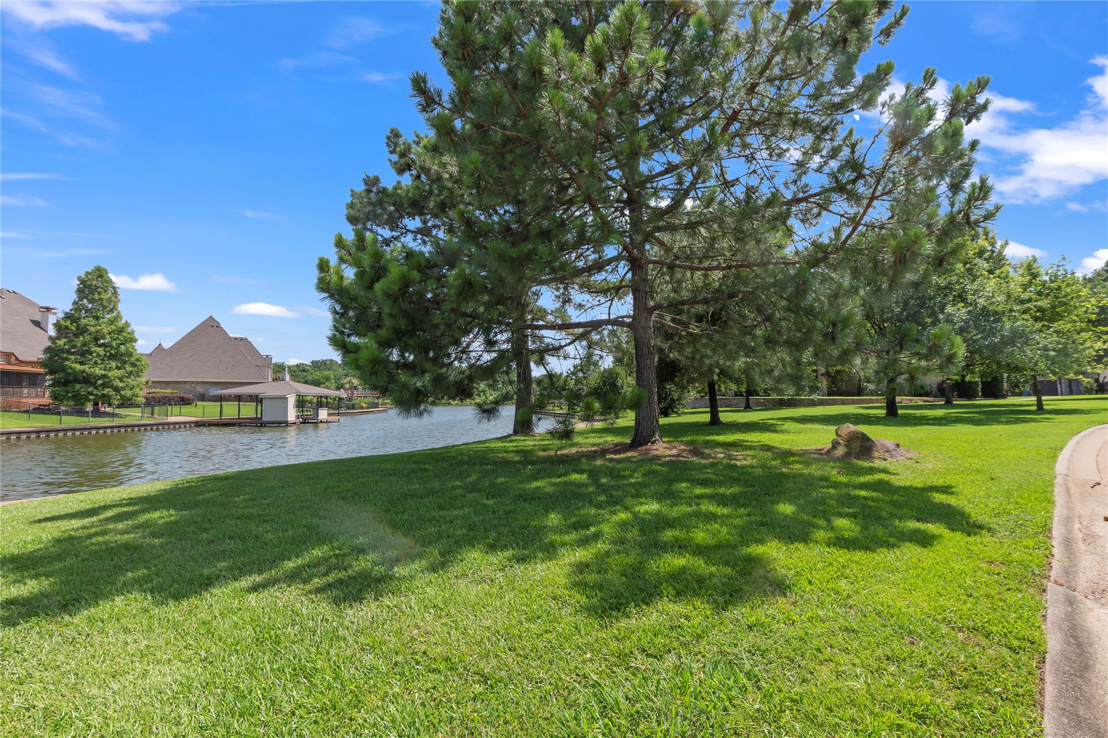 229 Lakeside Drive