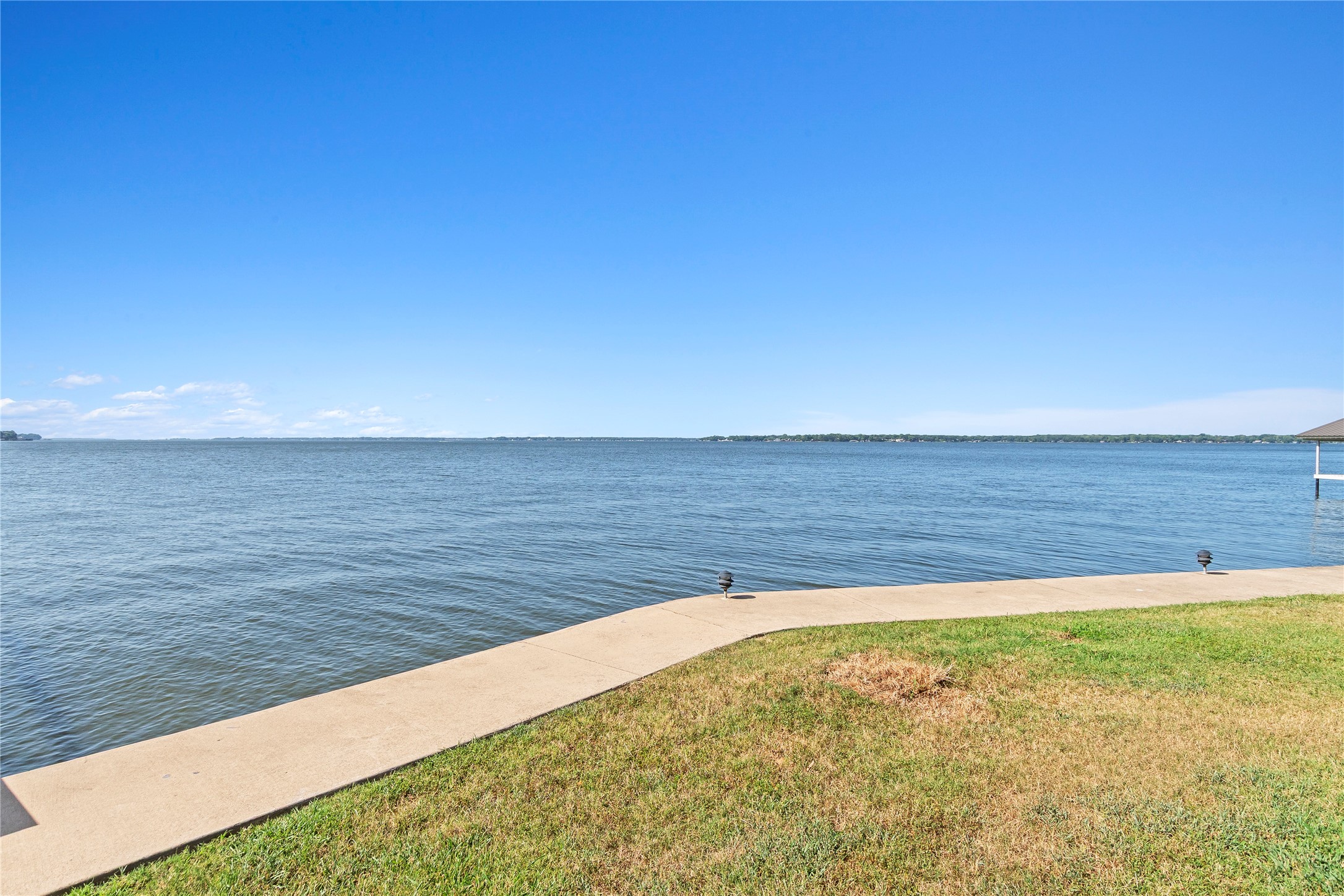 2213 N Wind Drive